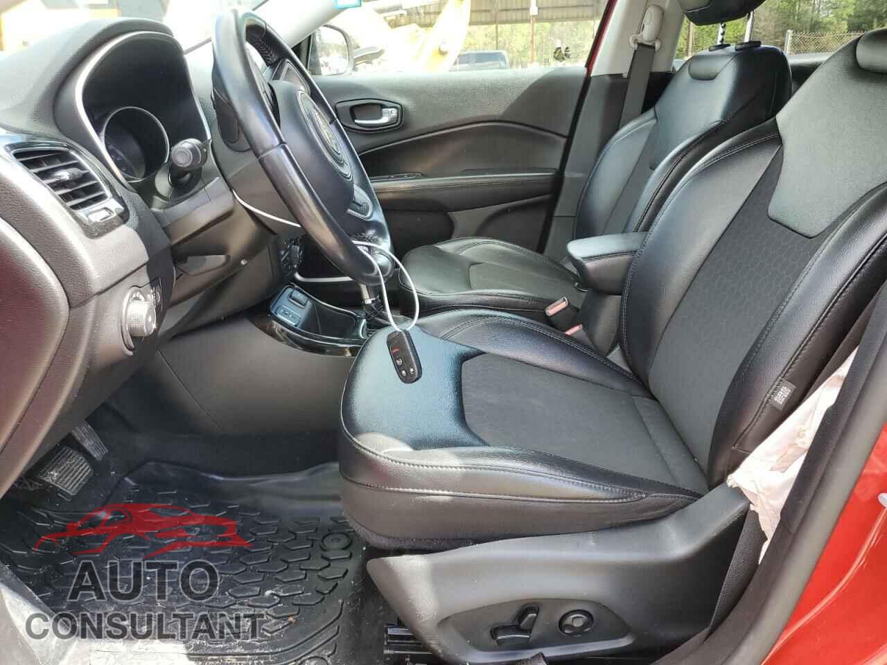 JEEP COMPASS 2019 - 3C4NJCBB3KT832814