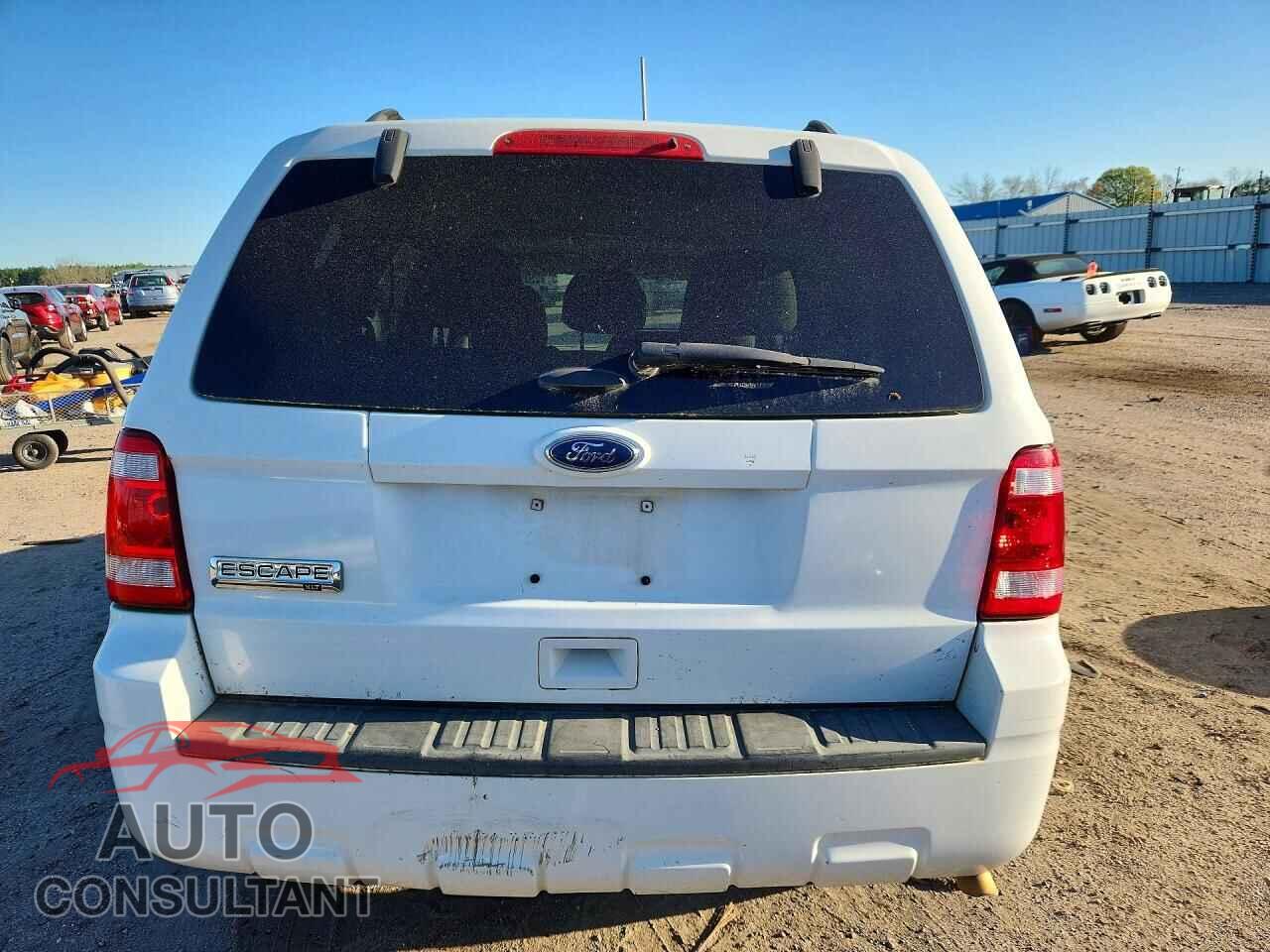 FORD ESCAPE 2011 - 1FMCU0D77BKB99723