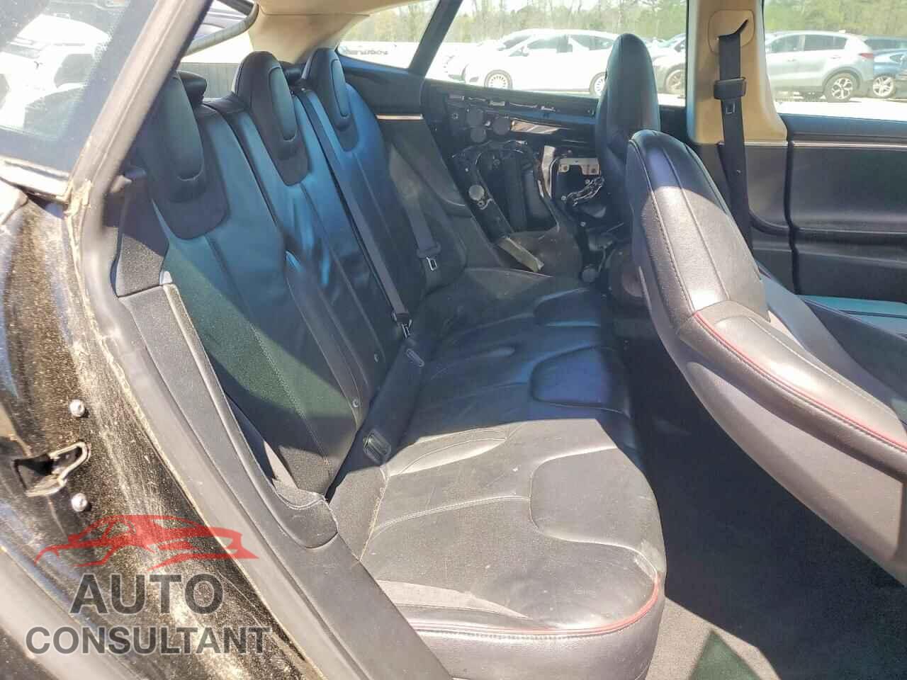 TESLA MODEL S 2013 - 5YJSA1DP4DFP06673