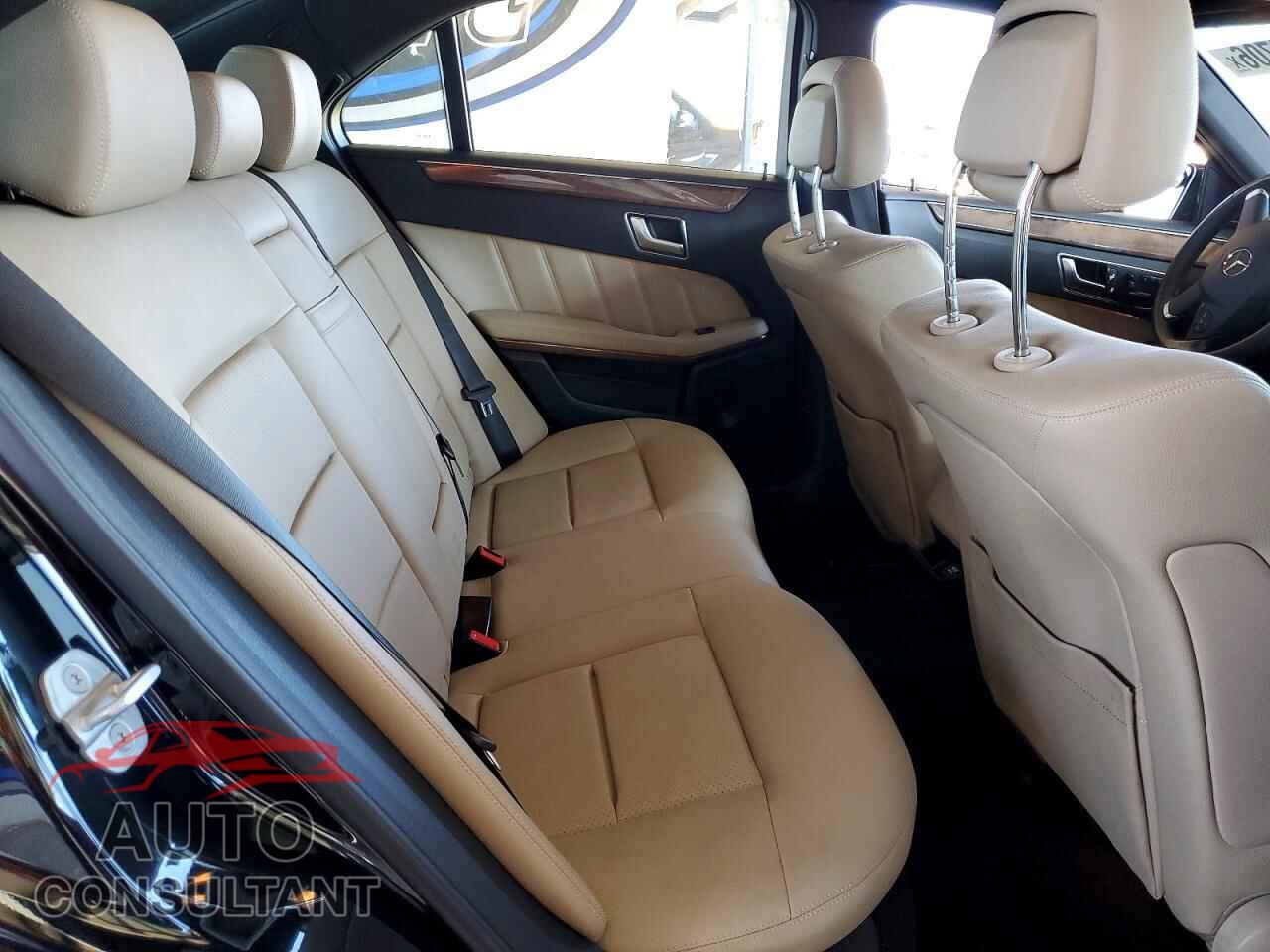 MERCEDES-BENZ E-CLASS 2012 - WDDHF5KB2CA537177