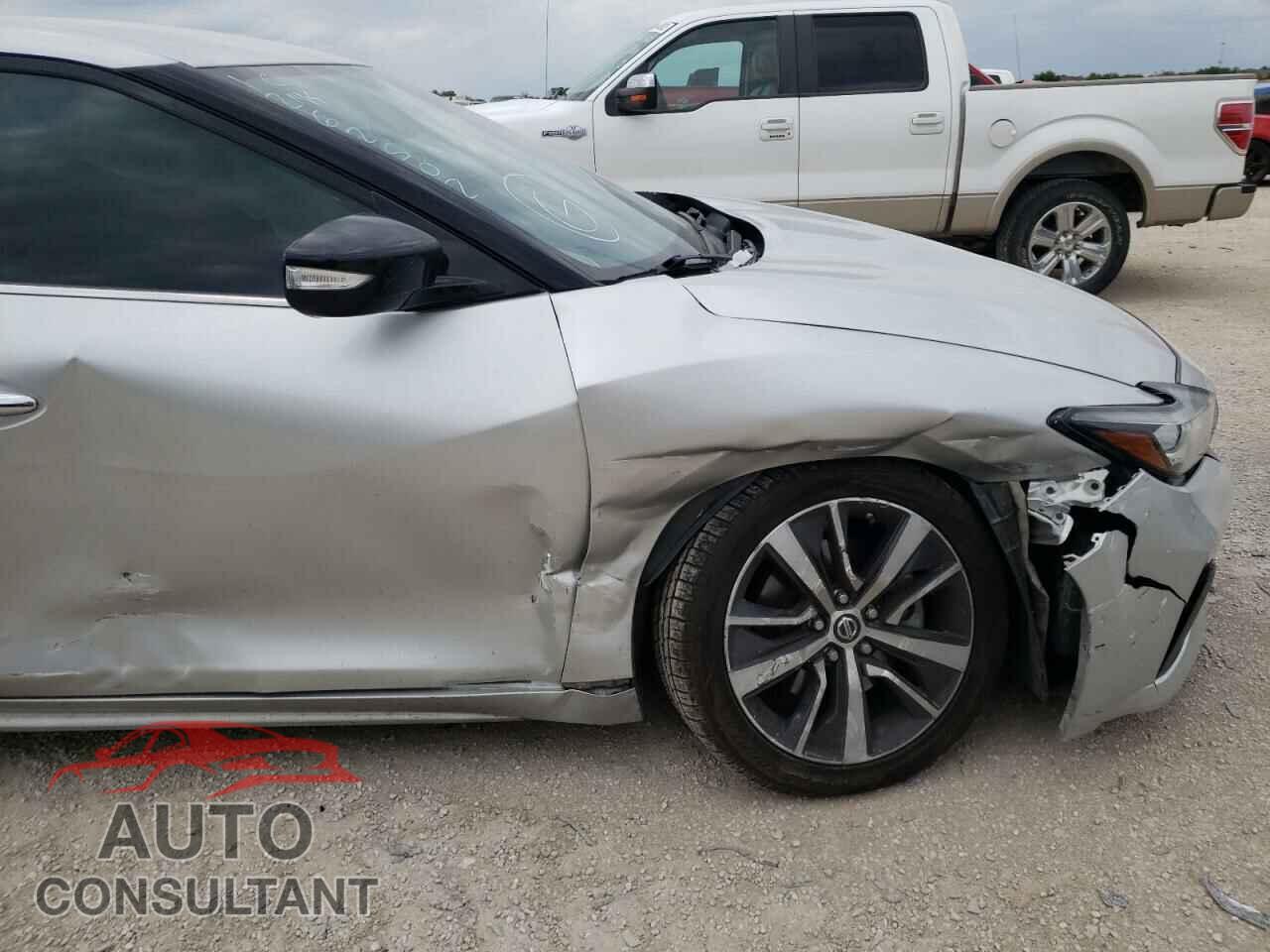 NISSAN MAXIMA 2019 - 1N4AA6AV2KC360912