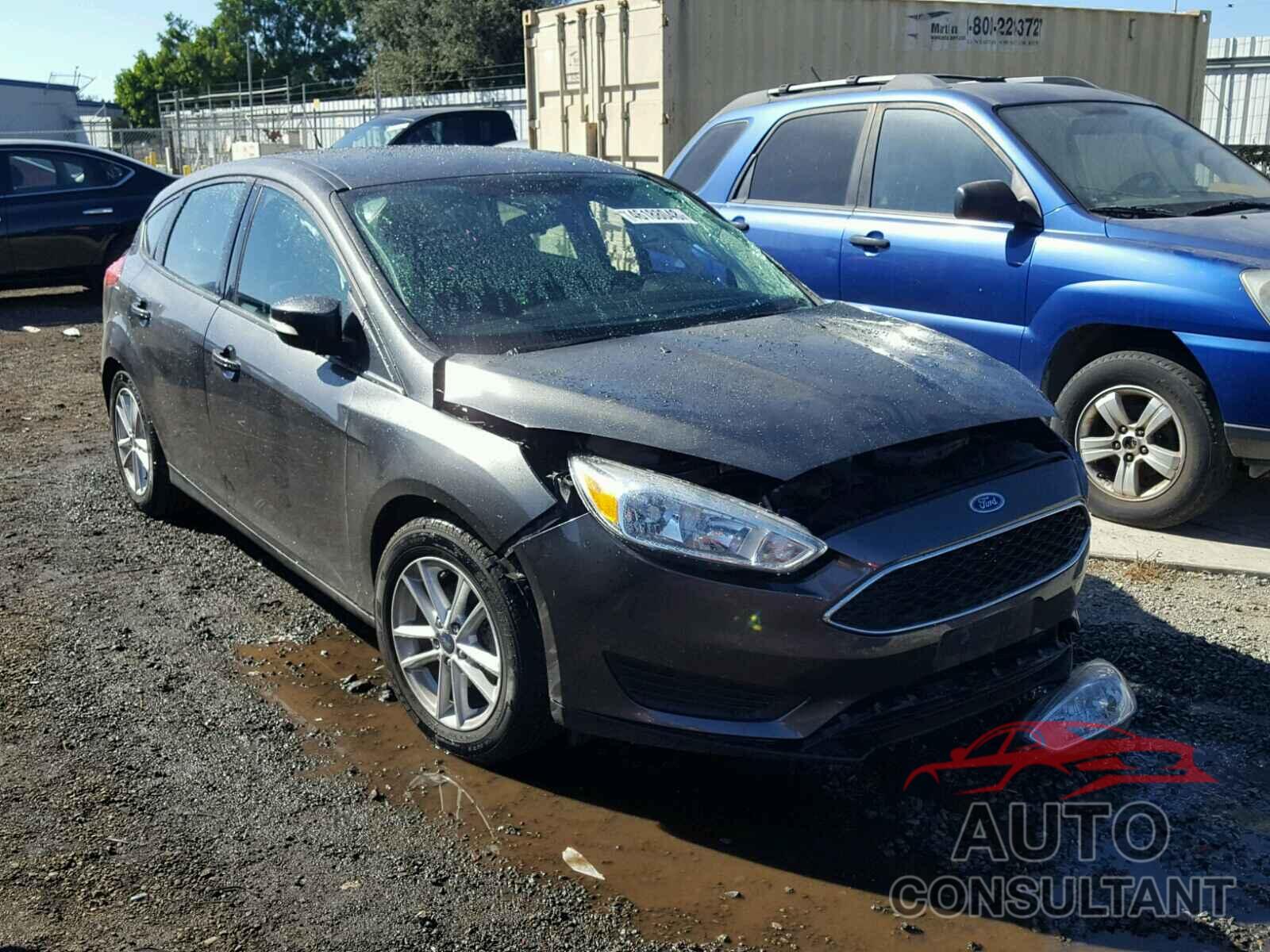 FORD FOCUS 2016 - 1FADP3K2XGL338615