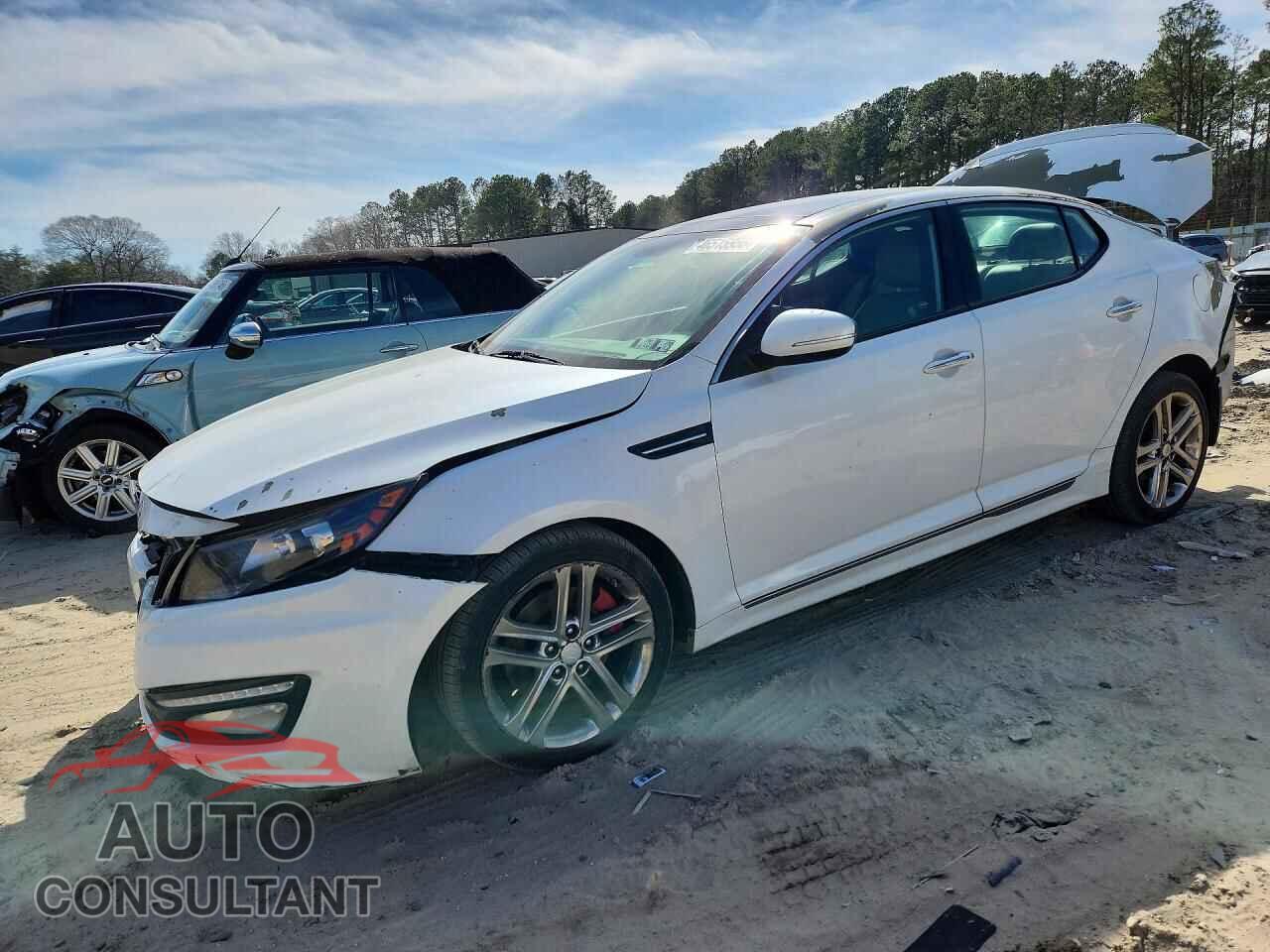 KIA OPTIMA 2013 - 5XXGR4A68DG108370