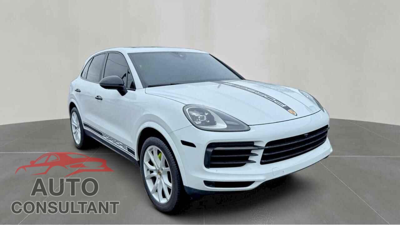 PORSCHE CAYENNE 2019 - WP1AA2AY6KDA03660