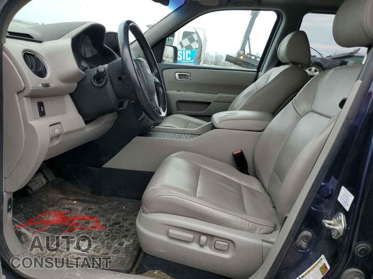 HONDA PILOT 2013 - 5FNYF4H58DB079238