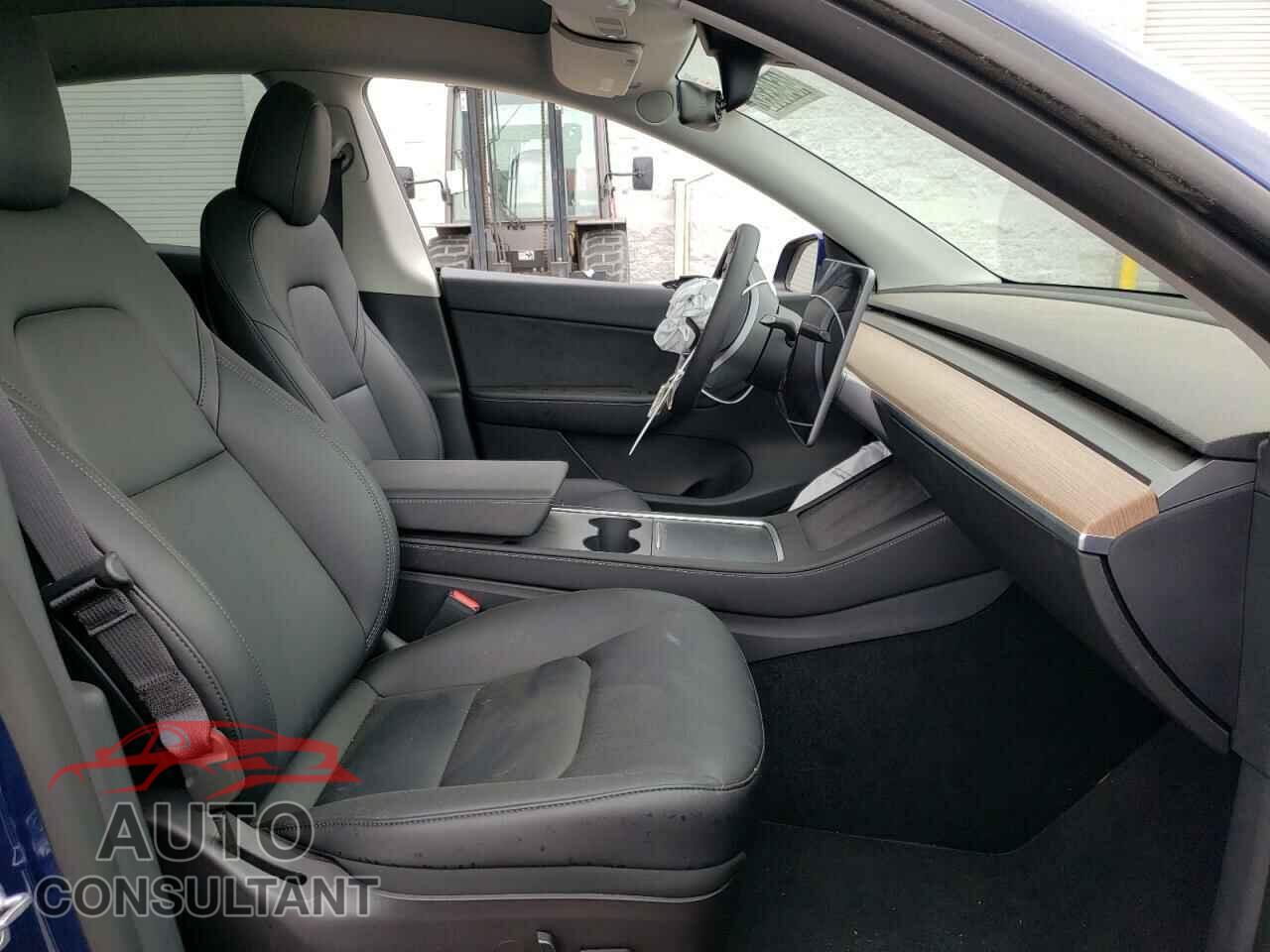 TESLA MODEL Y 2022 - 7SAYGDEE2NF386393