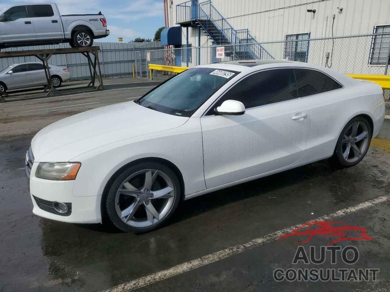 AUDI A5 2011 - WAULFAFR1BA037172