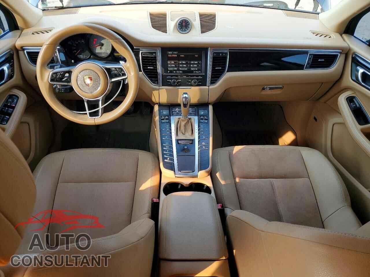 PORSCHE MACAN 2015 - WP1AB2A58FLB50142