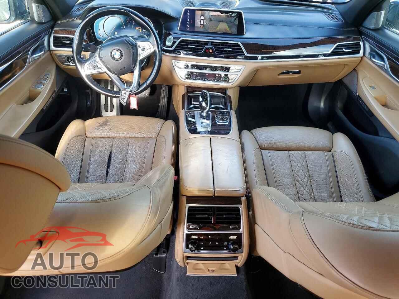 BMW 7 SERIES 2018 - WBA7F2C57JG423745