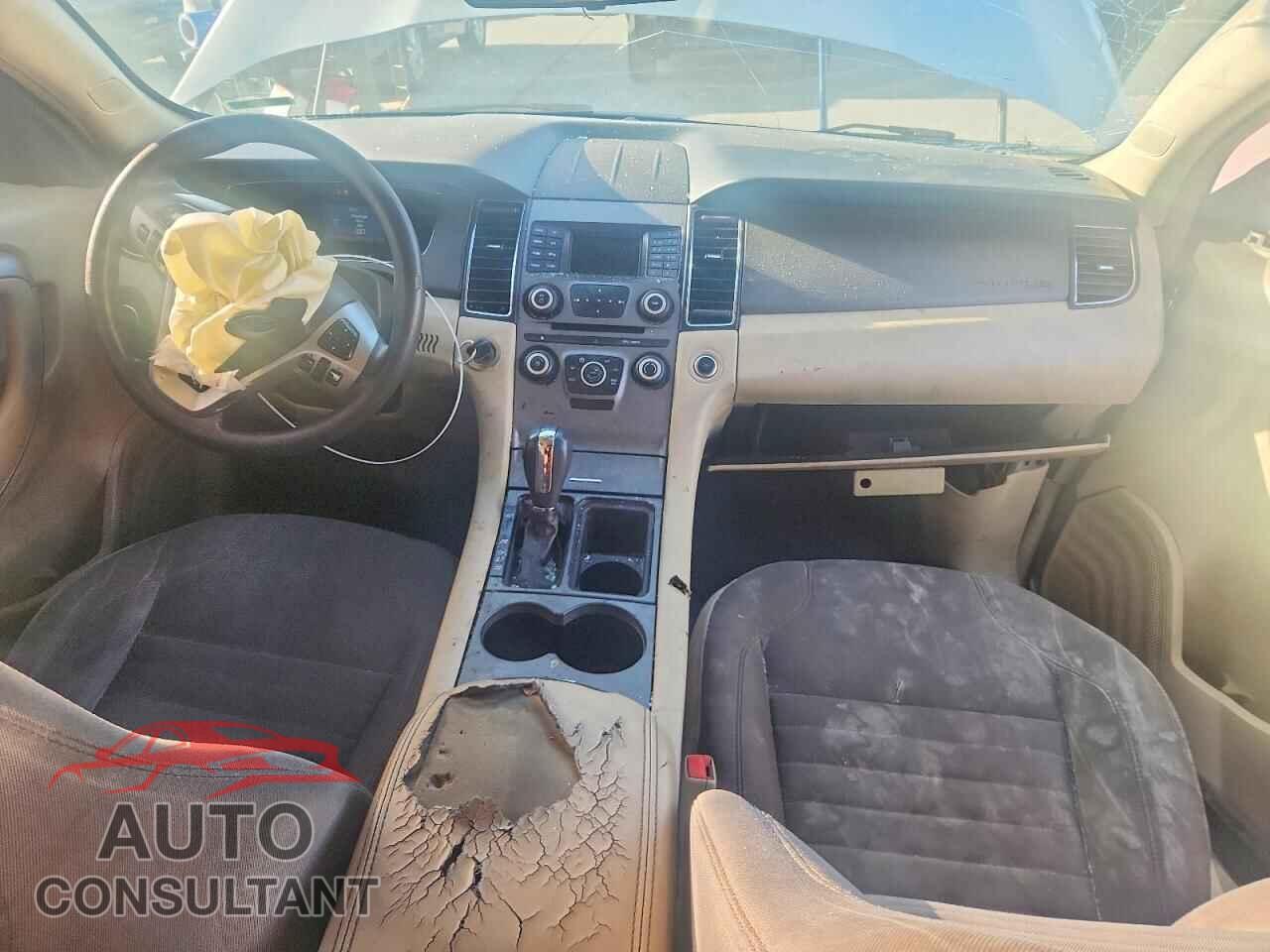 FORD TAURUS 2015 - 1FAHP2D83FG151429
