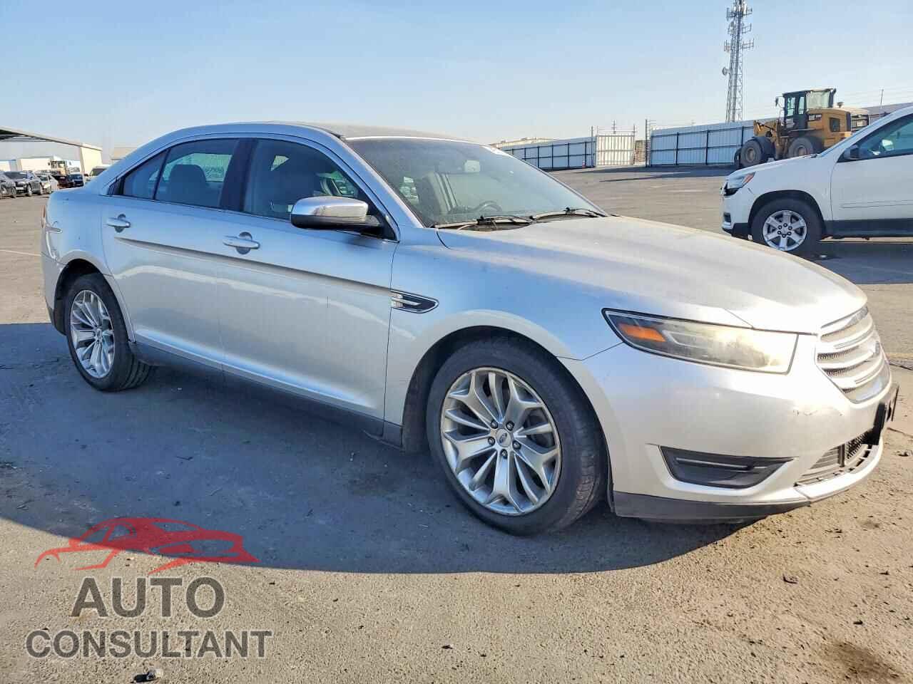 FORD TAURUS 2015 - 1FAHP2F83FG102700