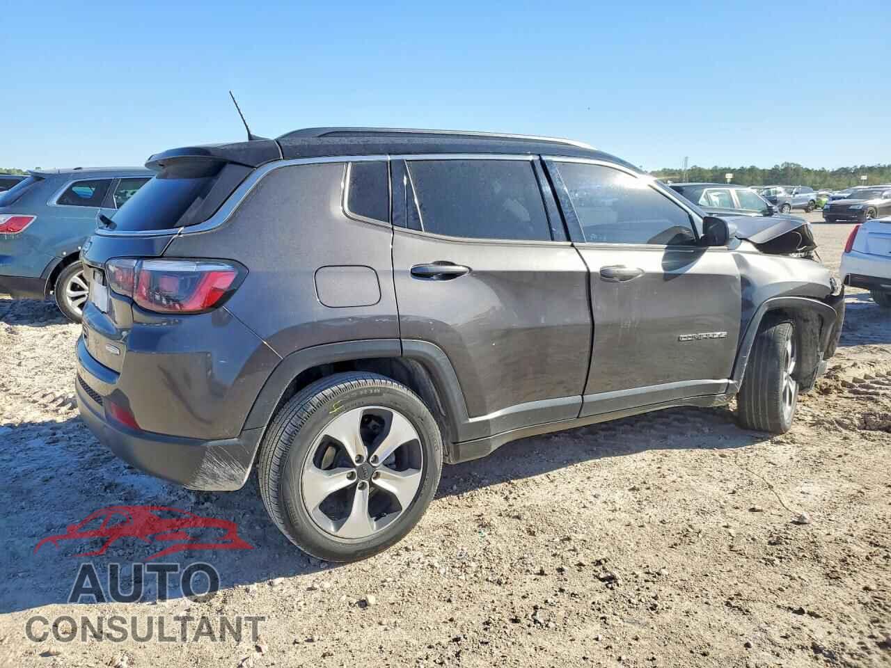 JEEP COMPASS 2018 - 3C4NJCBB5JT267593