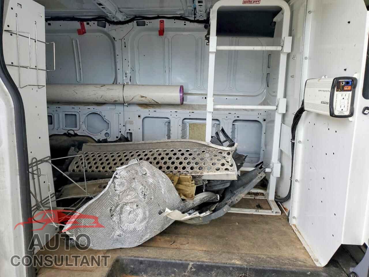FORD TRANSIT 2015 - 1FTNE1ZM6FKA44696