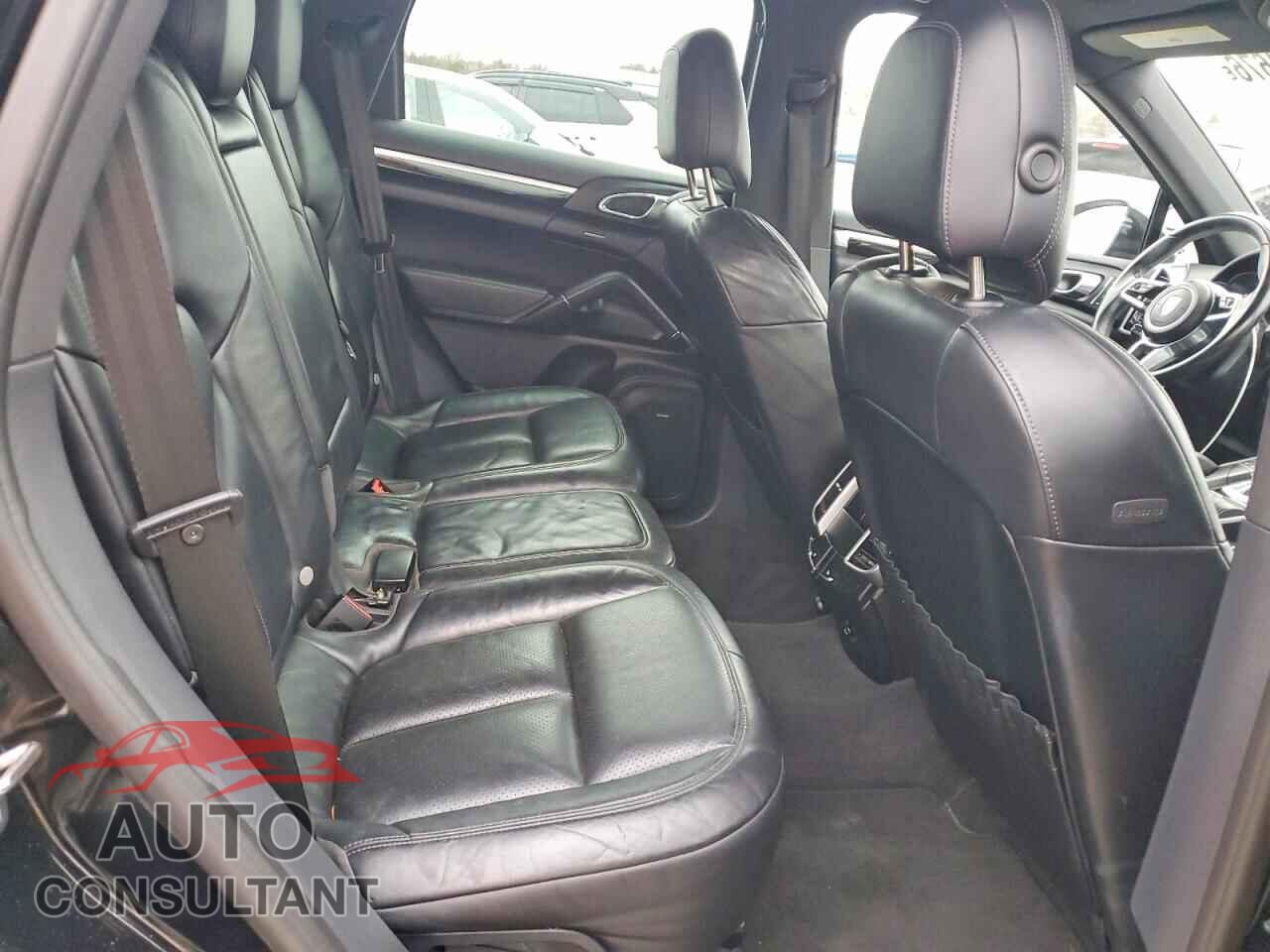PORSCHE CAYENNE 2016 - WP1AE2A23GLA17626