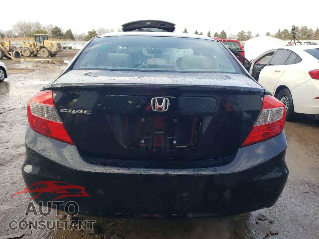 HONDA CIVIC 2012 - 2HGFB2F51CH500267