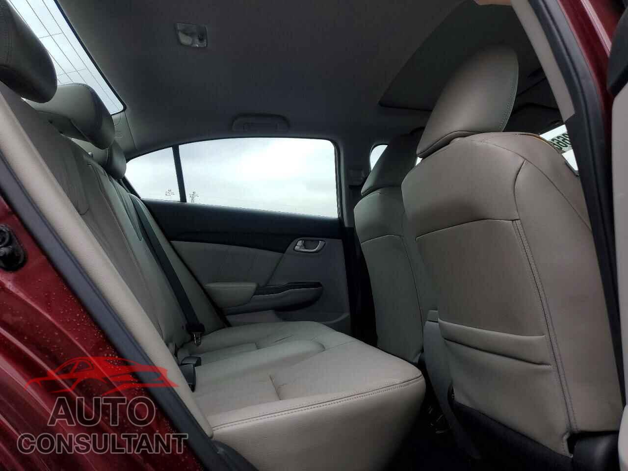 HONDA CIVIC 2015 - 2HGFB2F71FH024348