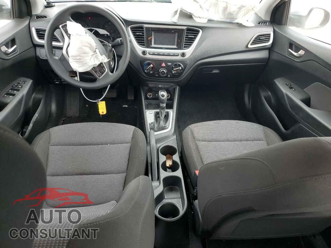 HYUNDAI ACCENT 2022 - 3KPC24A61NE184722