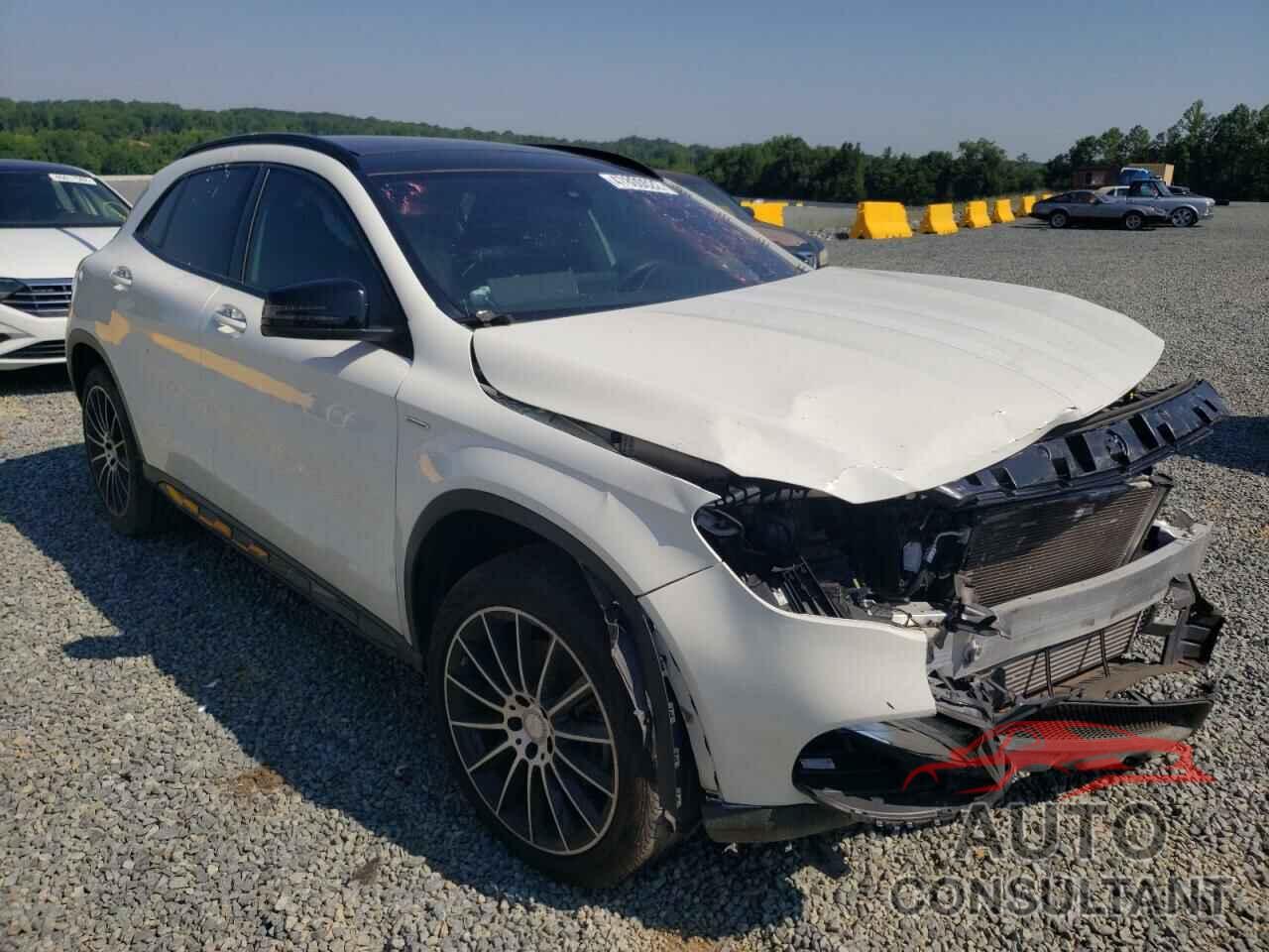 MERCEDES-BENZ GLA-CLASS 2018 - WDCTG4GB8JJ375891