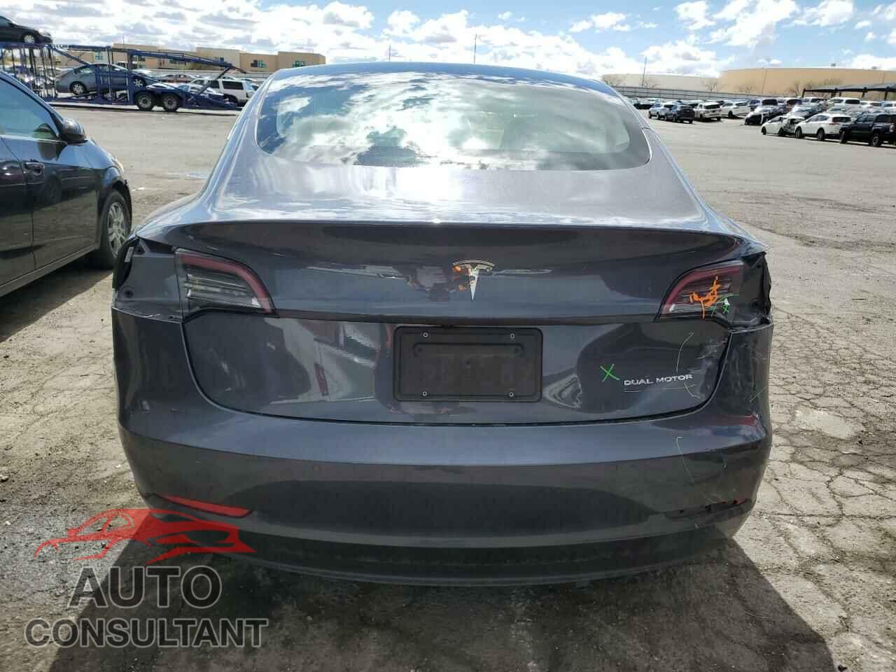 TESLA MODEL 3 2020 - 5YJ3E1EB8LF712079
