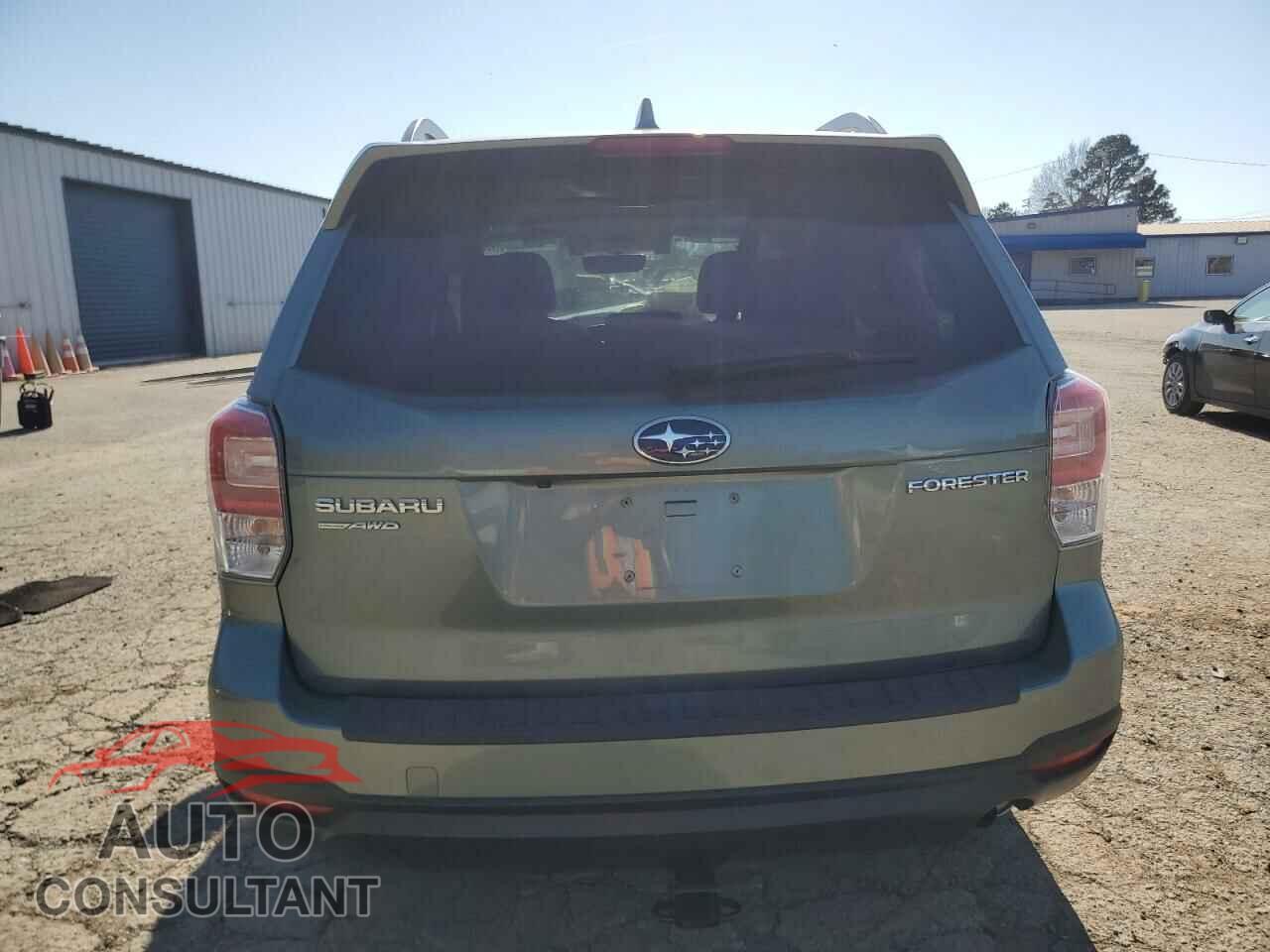 SUBARU FORESTER 2018 - JF2SJAGC5JH519528