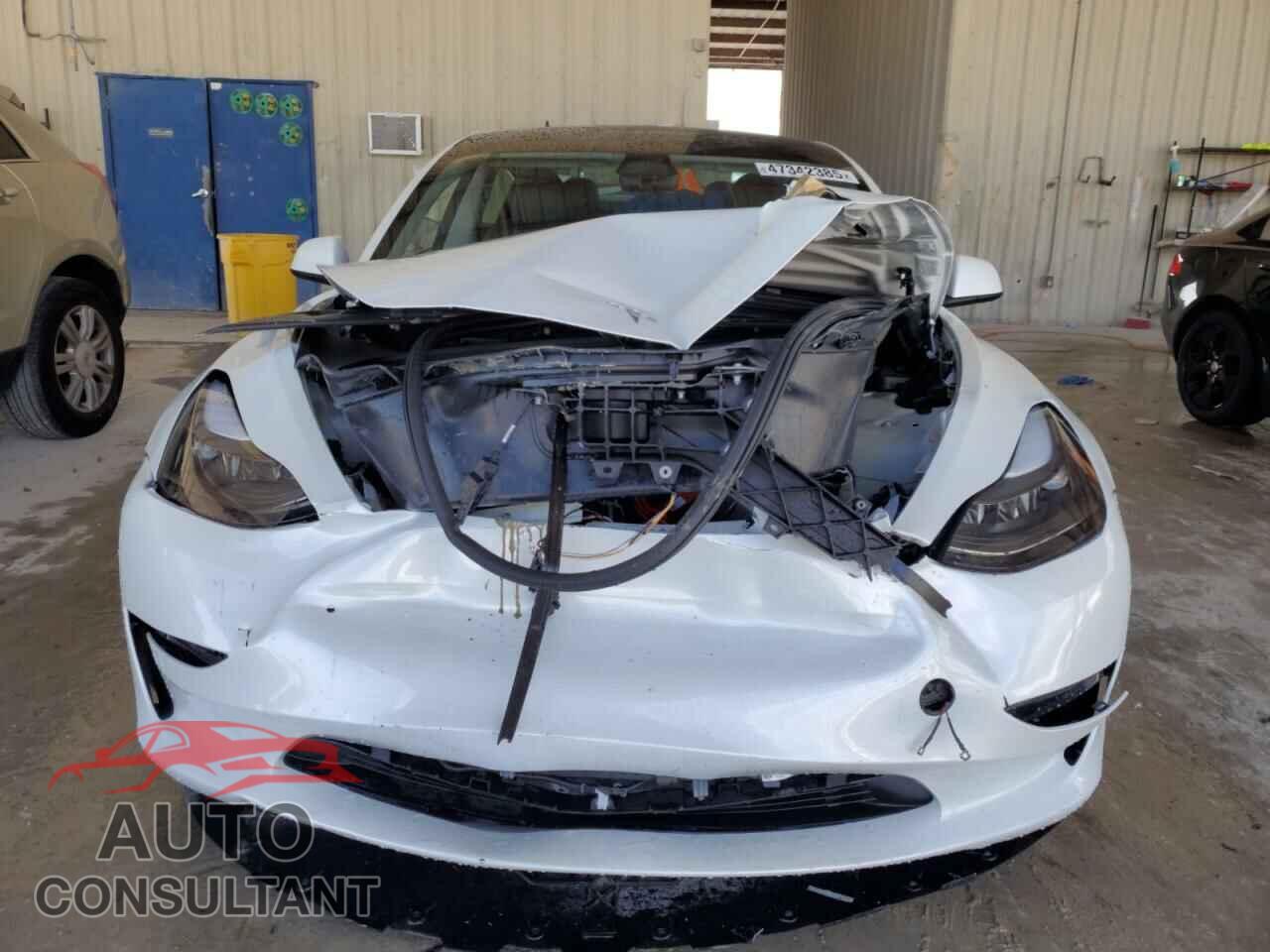 TESLA MODEL 3 2023 - 5YJ3E1EA3PF515480