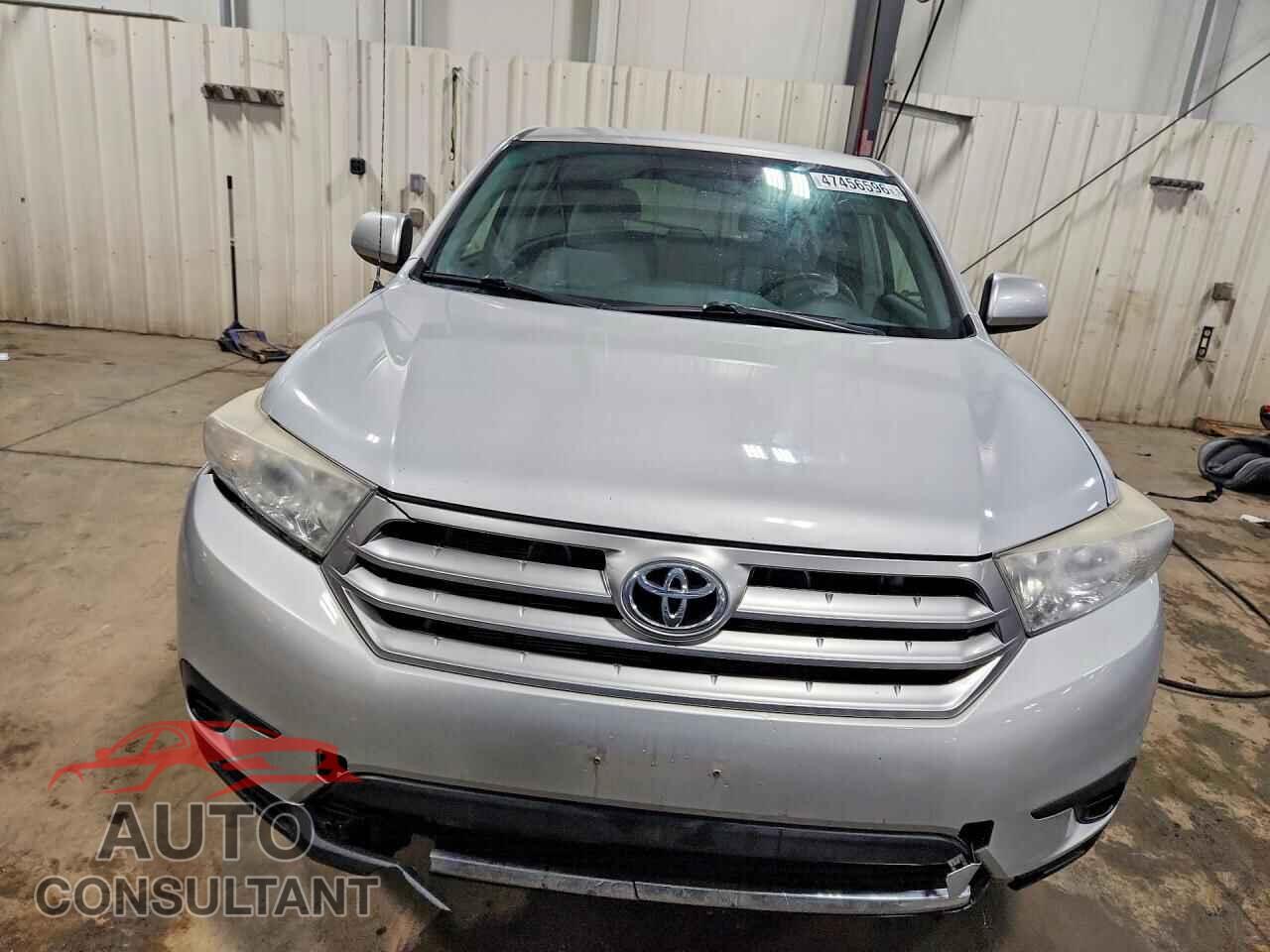 TOYOTA HIGHLANDER 2012 - 5TDBK3EH8CS123744