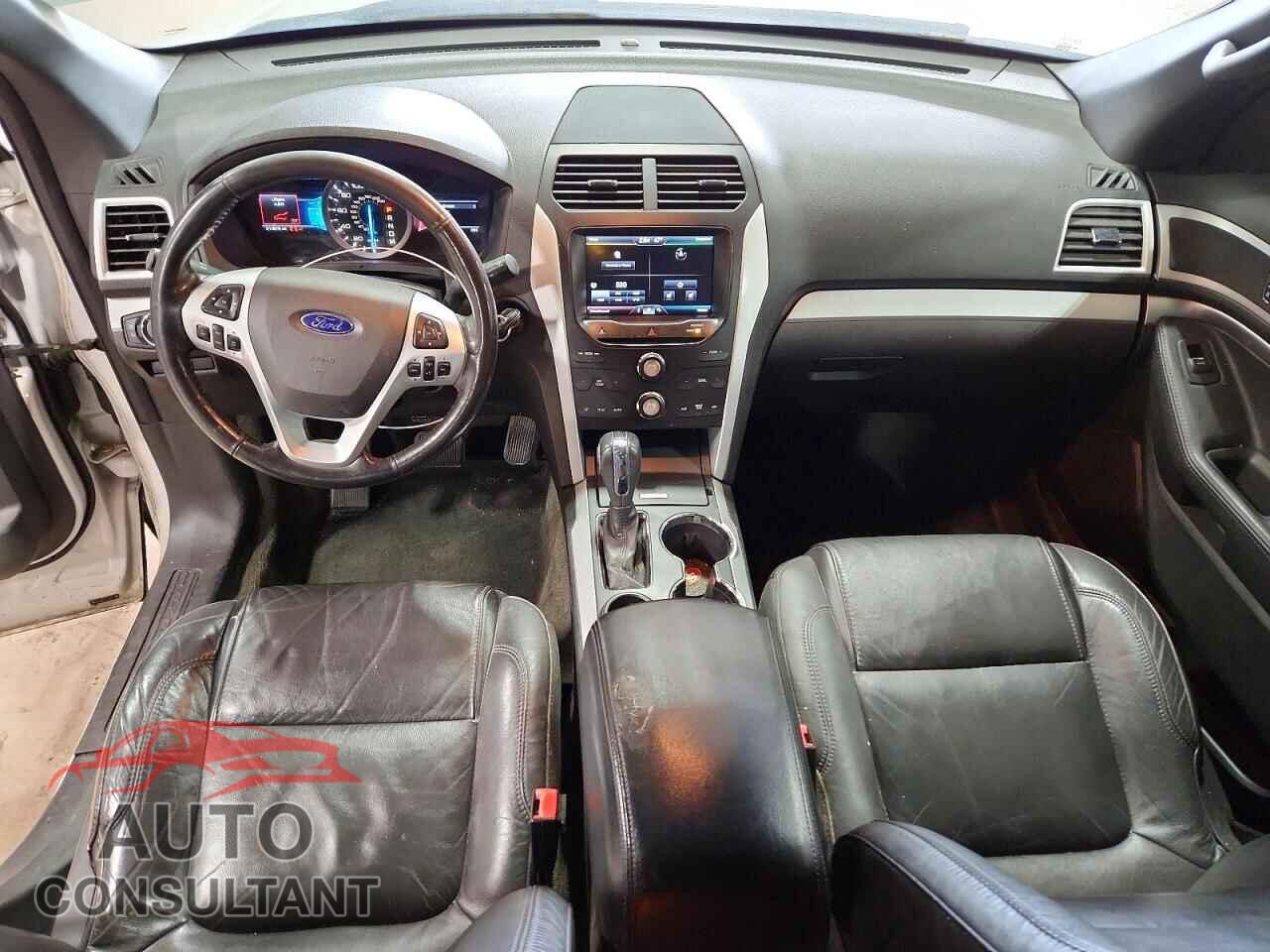 FORD EXPLORER 2015 - 1FM5K7D86FGA01190