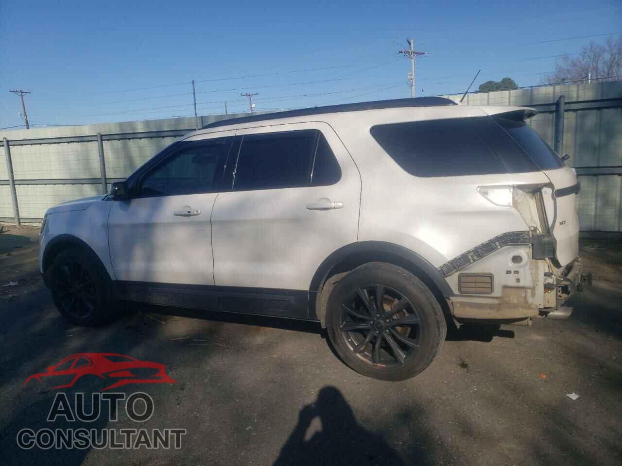 FORD EXPLORER 2018 - 1FM5K7D85JGB27002