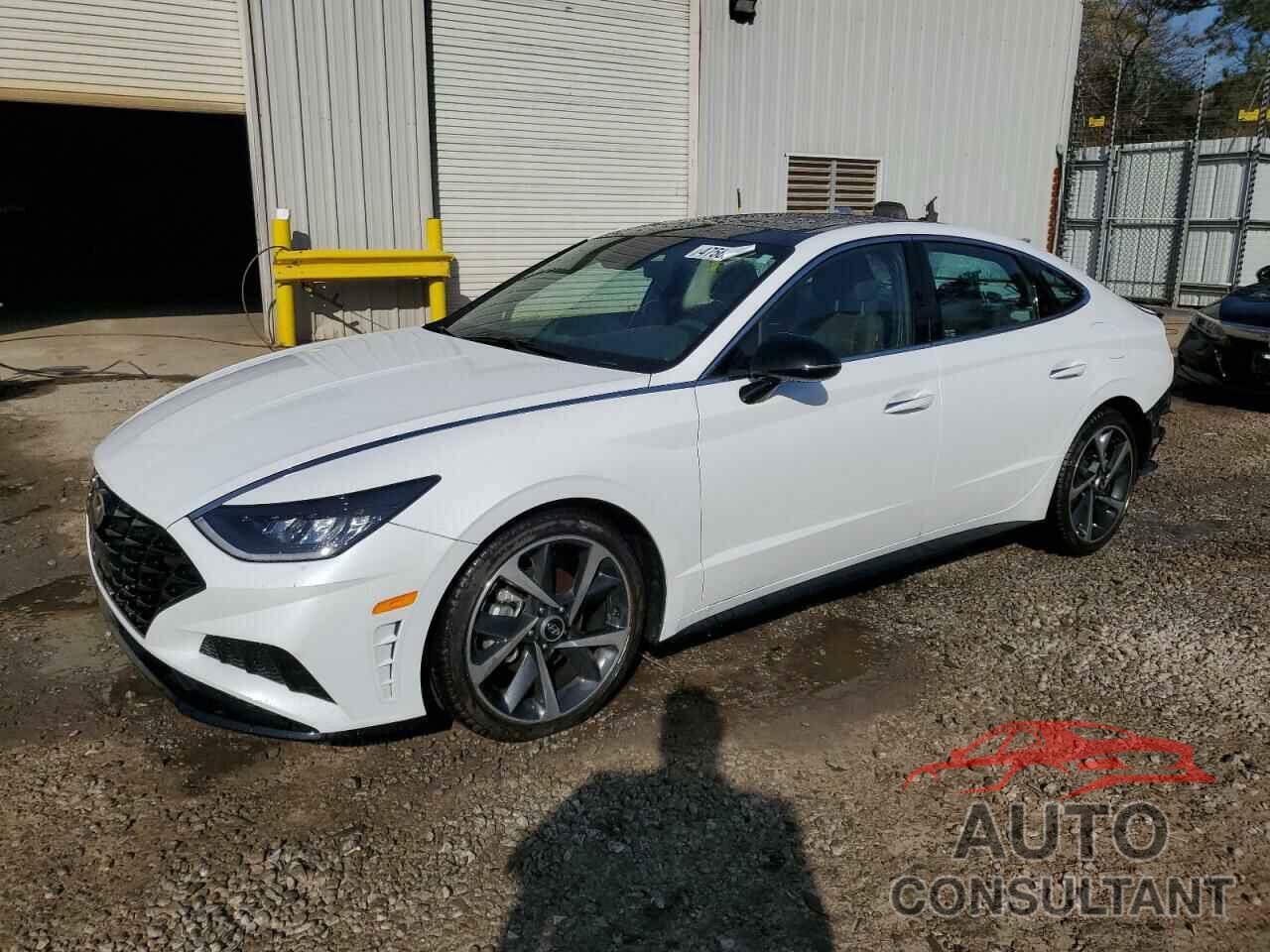 HYUNDAI SONATA 2023 - KMHL44J21PA274848