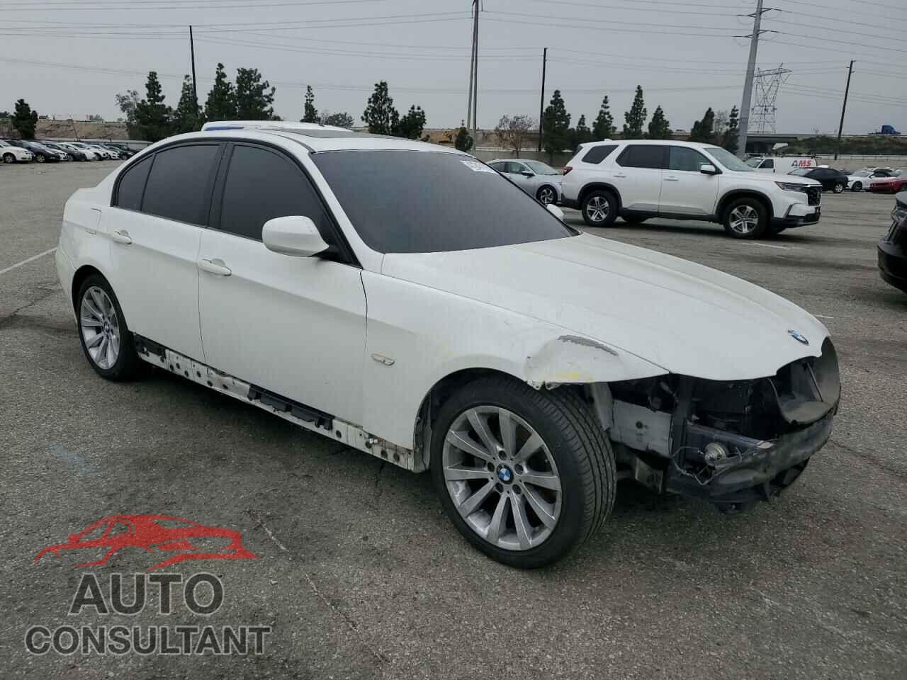 BMW 3 SERIES 2011 - WBAPH5G55BNM71280