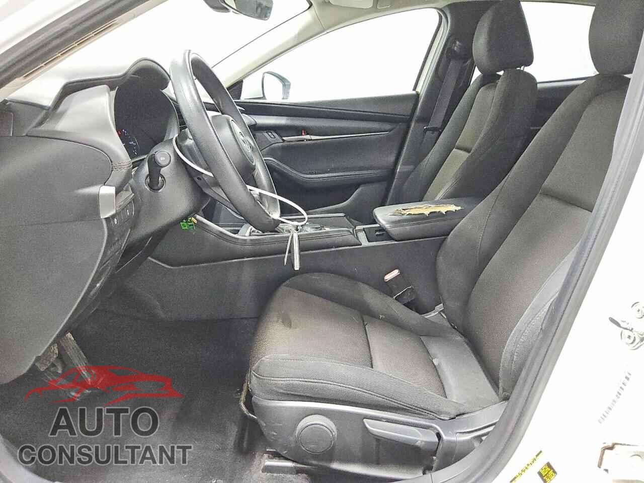 MAZDA 3 2020 - 3MZBPABL4LM130573