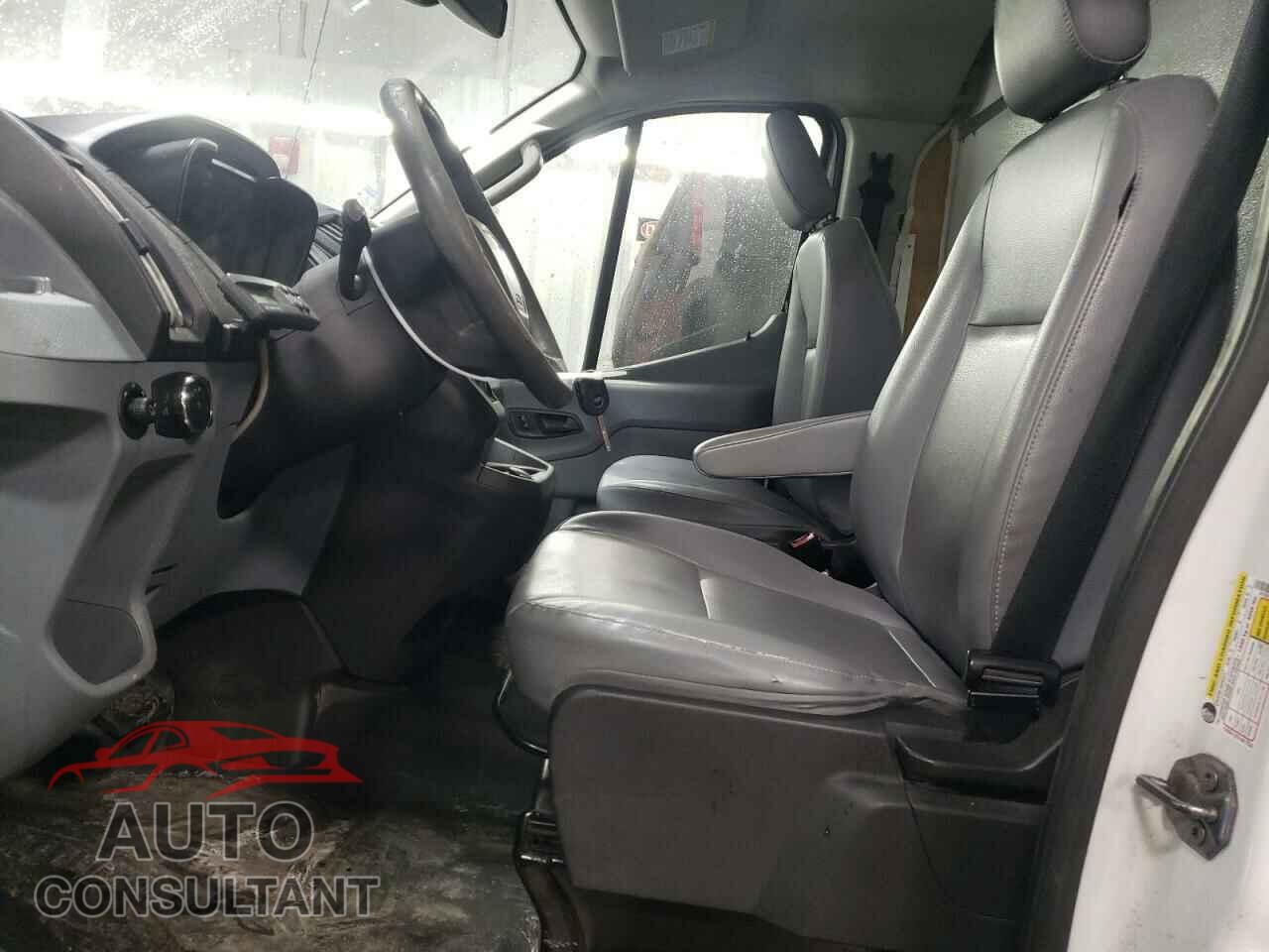 FORD TRANSIT 2018 - 1FTYR1ZM5JKA51164