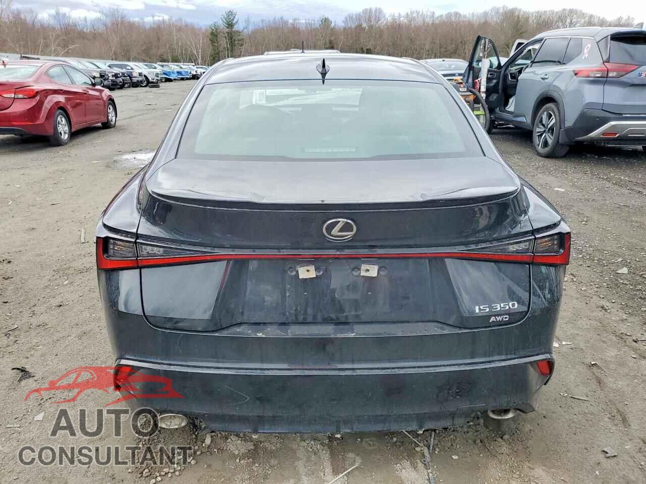 LEXUS IS 2025 - JTHBZ1E25S5038469