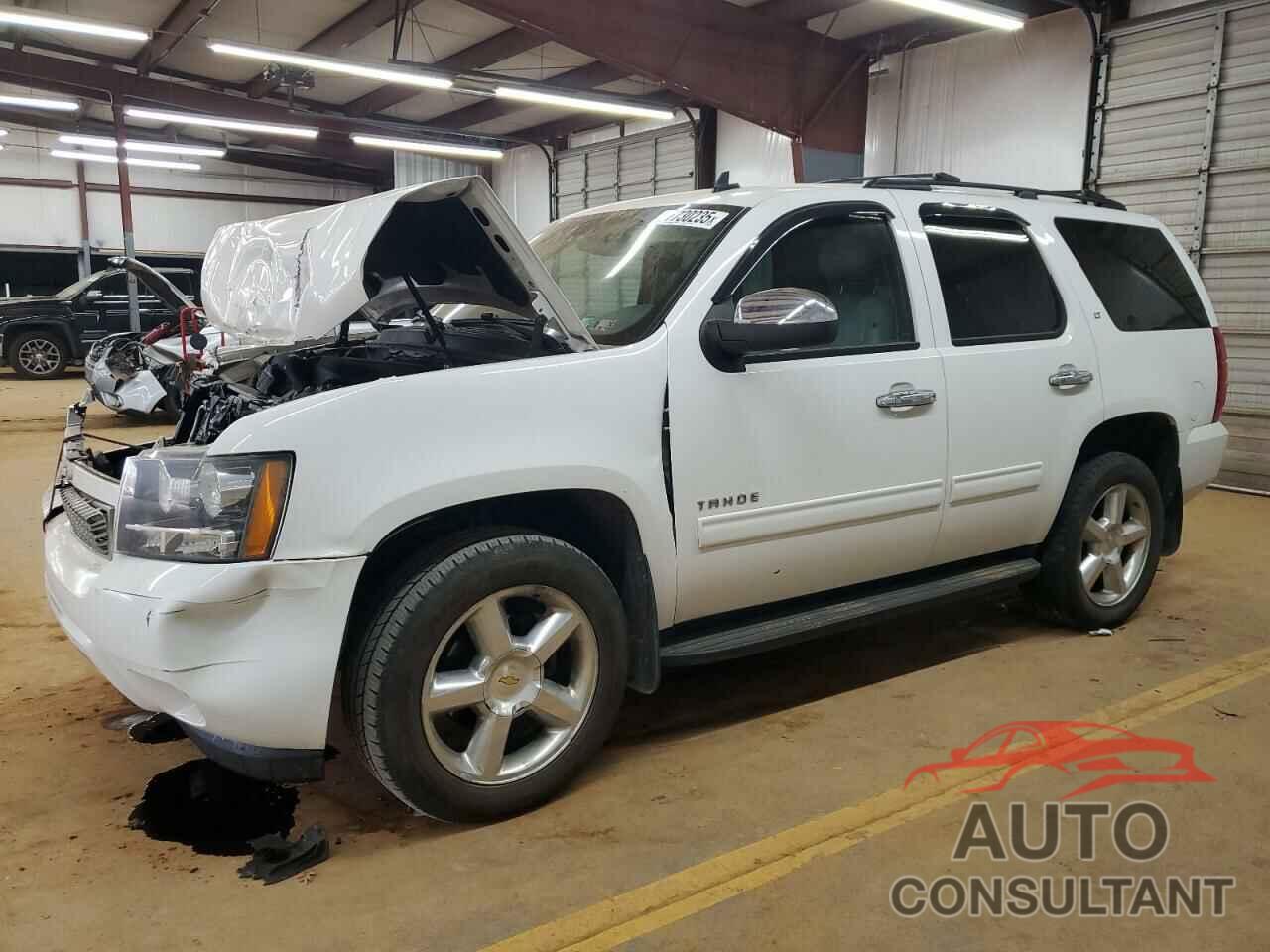 CHEVROLET TAHOE 2013 - 1GNSKBE07DR239965