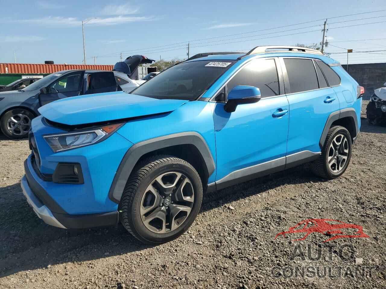 TOYOTA RAV4 2019 - 2T3J1RFV1KW015503