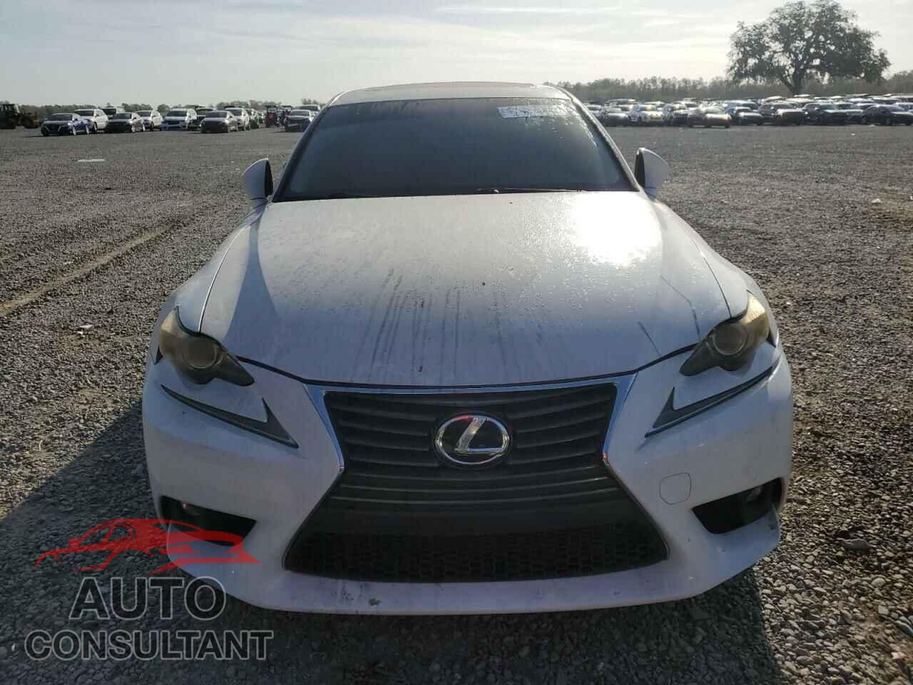 LEXUS IS 2015 - JTHBF1D2XF5053257