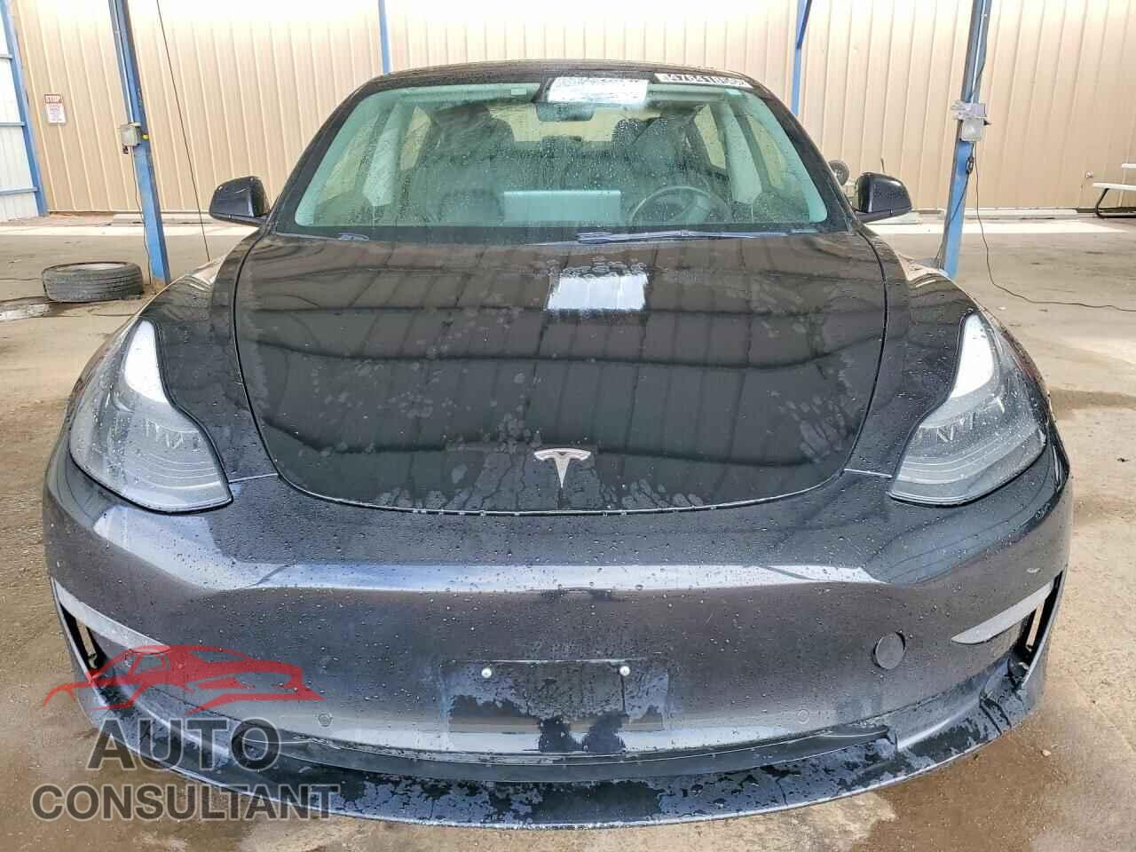 TESLA MODEL 3 2022 - 5YJ3E1EA2NF191323