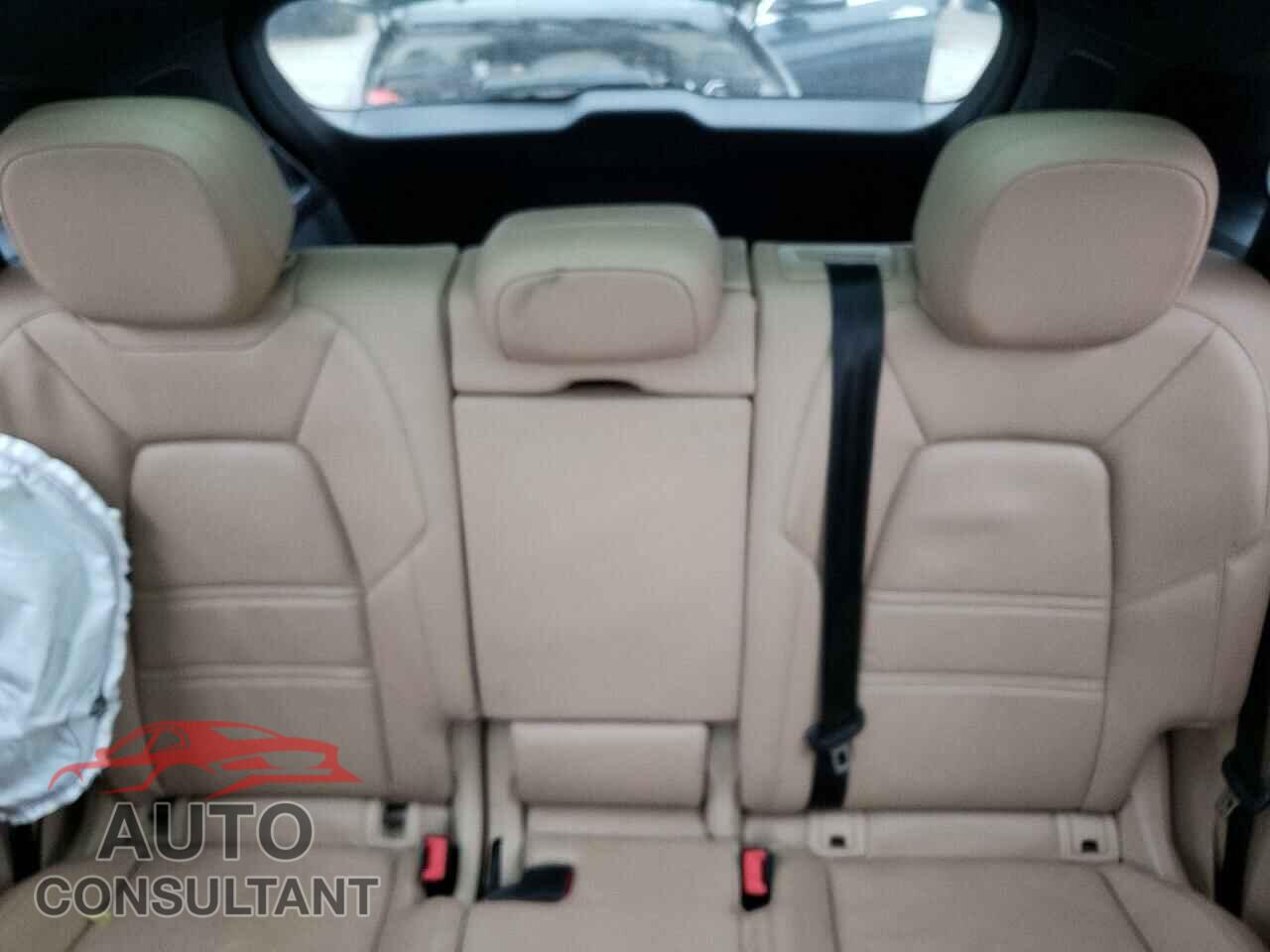 PORSCHE CAYENNE 2019 - WP1AA2AY7KDA04428