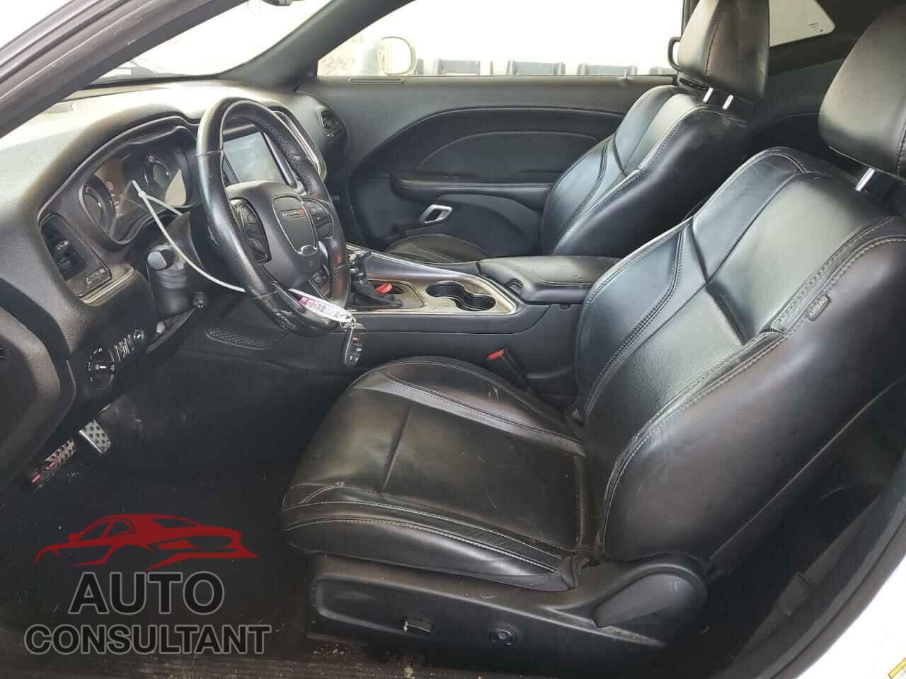 DODGE CHALLENGER 2018 - 2C3CDZAG4JH280704