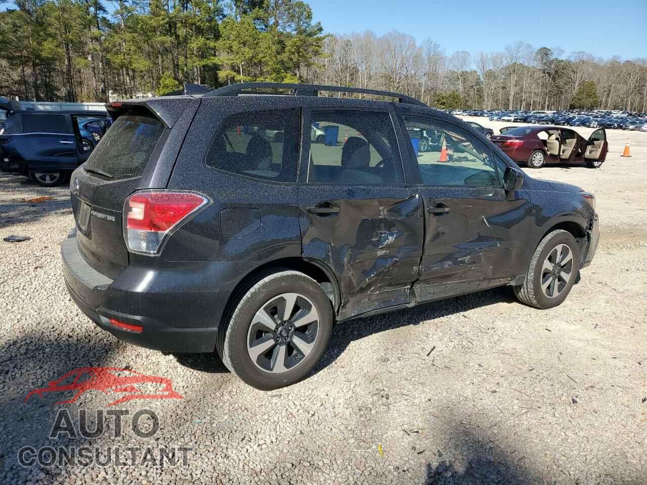 SUBARU FORESTER 2018 - JF2SJAEC9JH574583