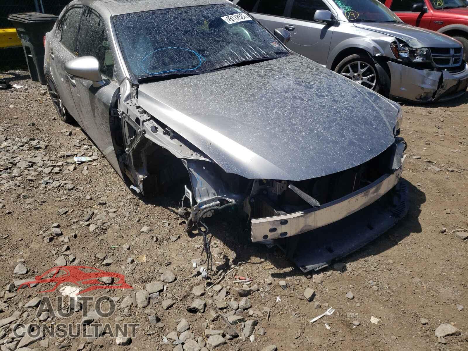LEXUS IS 2016 - JTHCM1D20G5011983