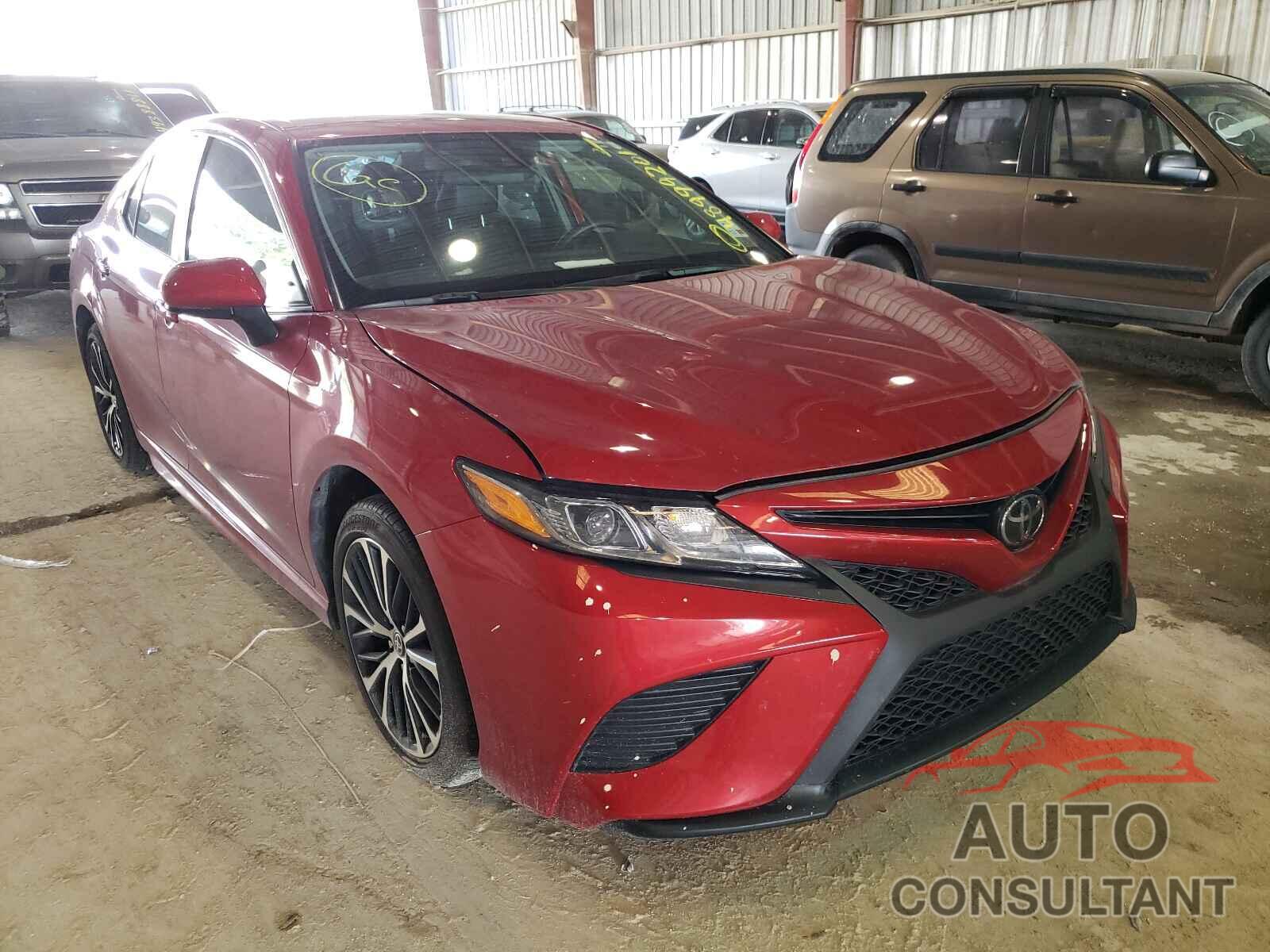 TOYOTA CAMRY 2020 - 4T1G11AK6LU396221