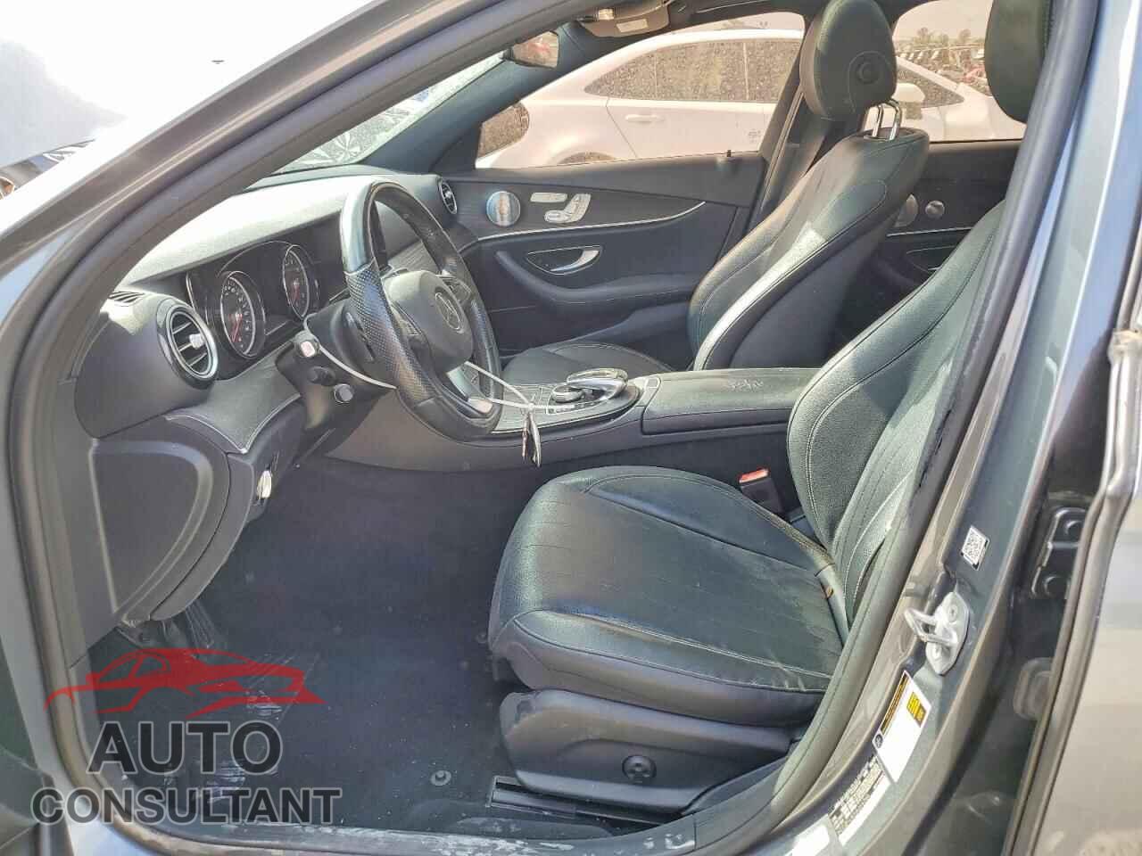 MERCEDES-BENZ E-CLASS 2018 - WDDZF4JB3JA366260