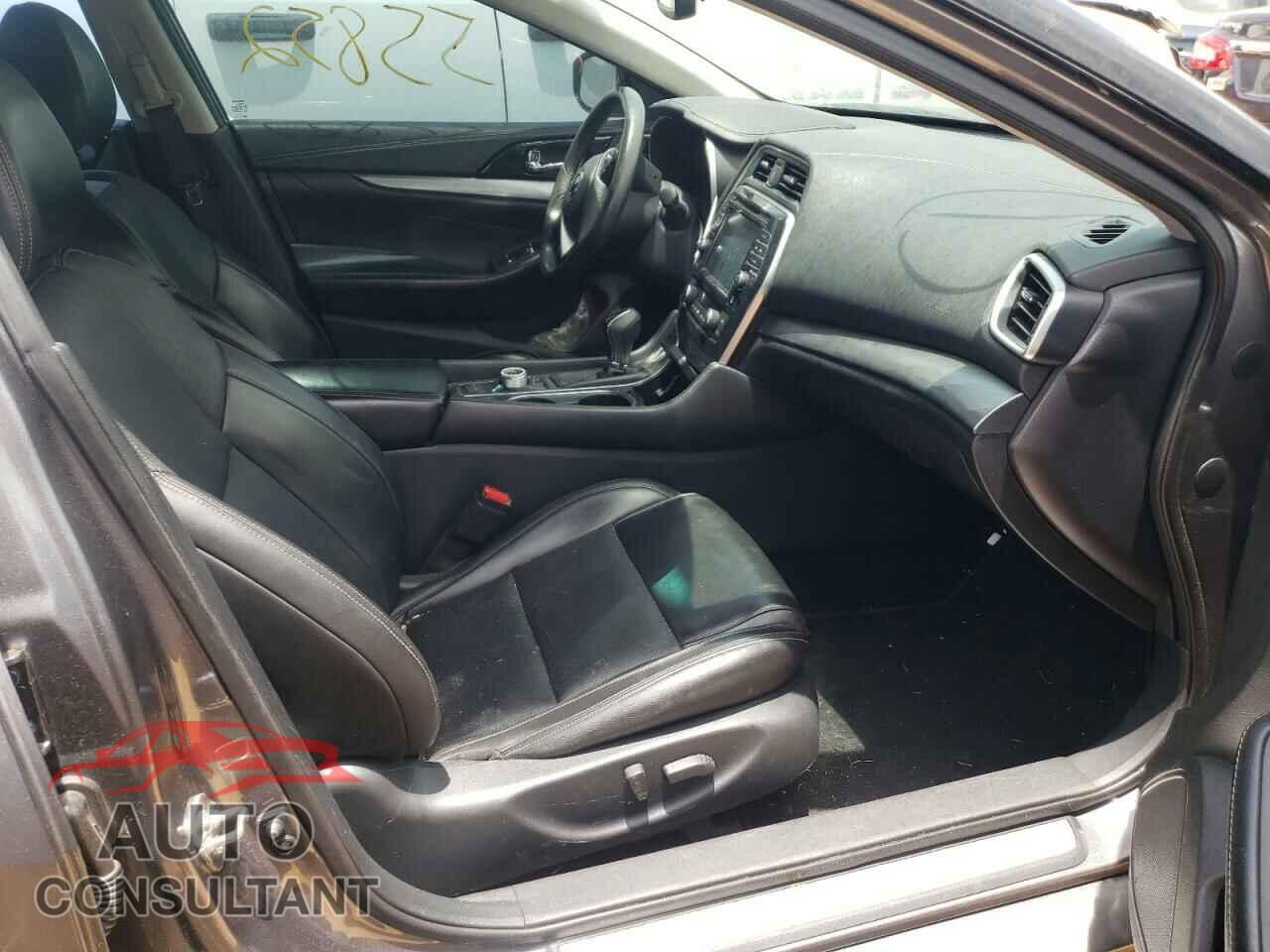 NISSAN MAXIMA 2017 - 1N4AA6AP1HC397086