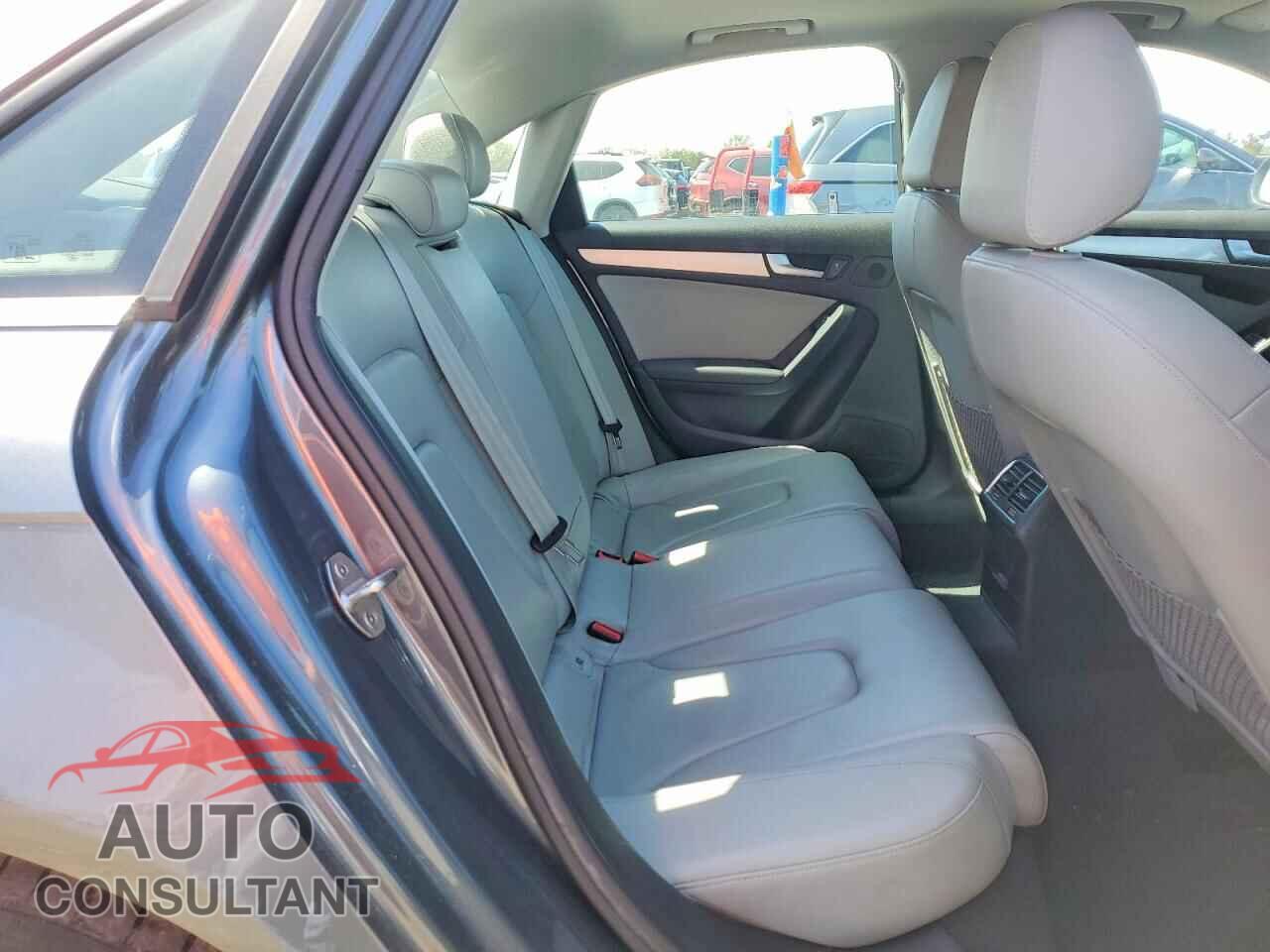 AUDI A4 2013 - WAUFFAFL3DN042507
