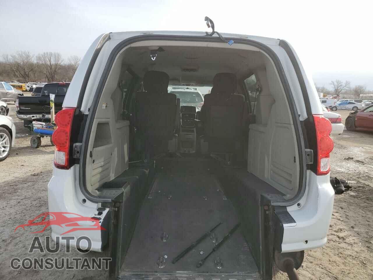 DODGE CARAVAN 2019 - 2C4RDGBG5KR547675
