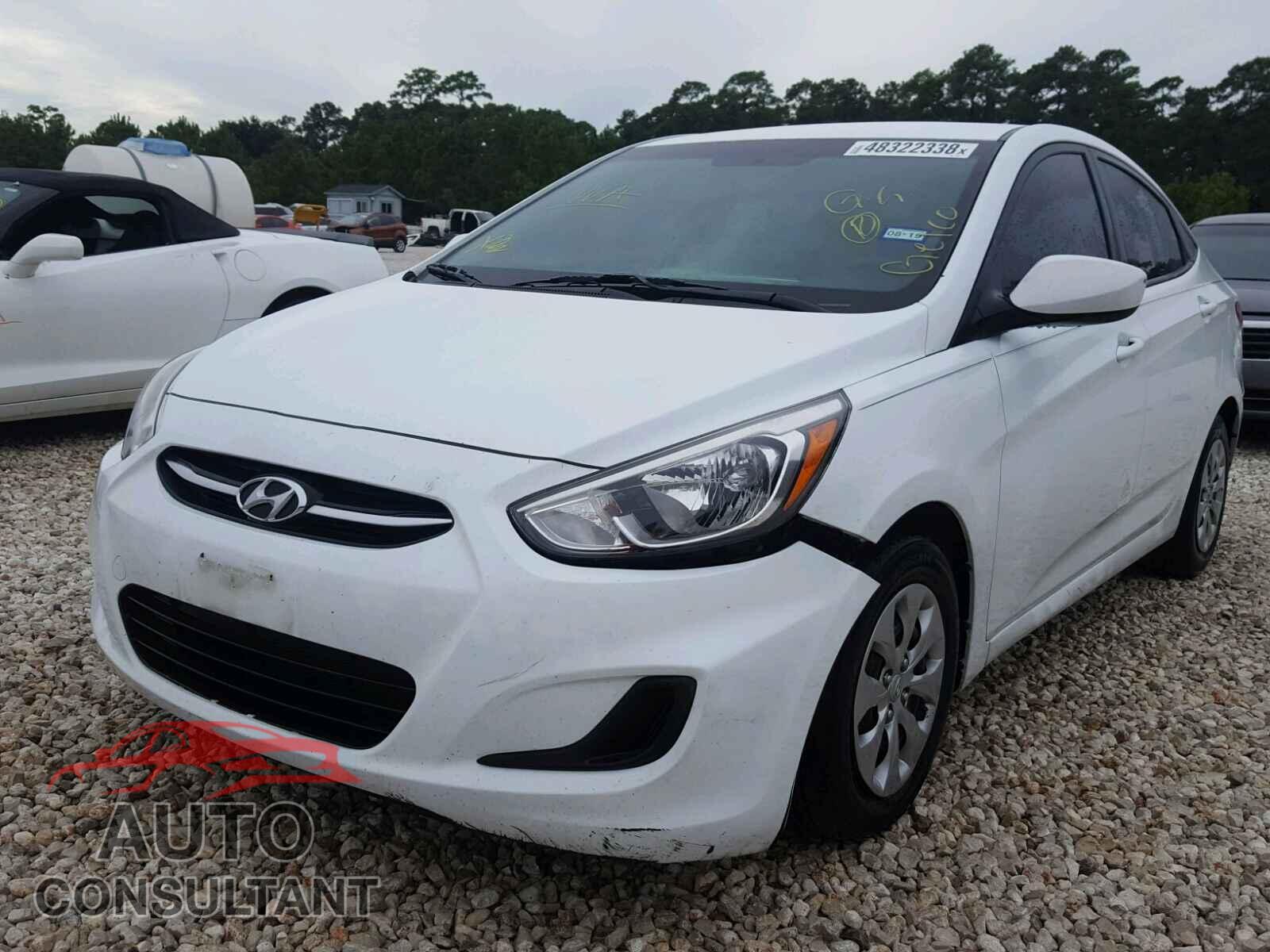HYUNDAI ACCENT 2016 - KMHCT4AE0GU117291