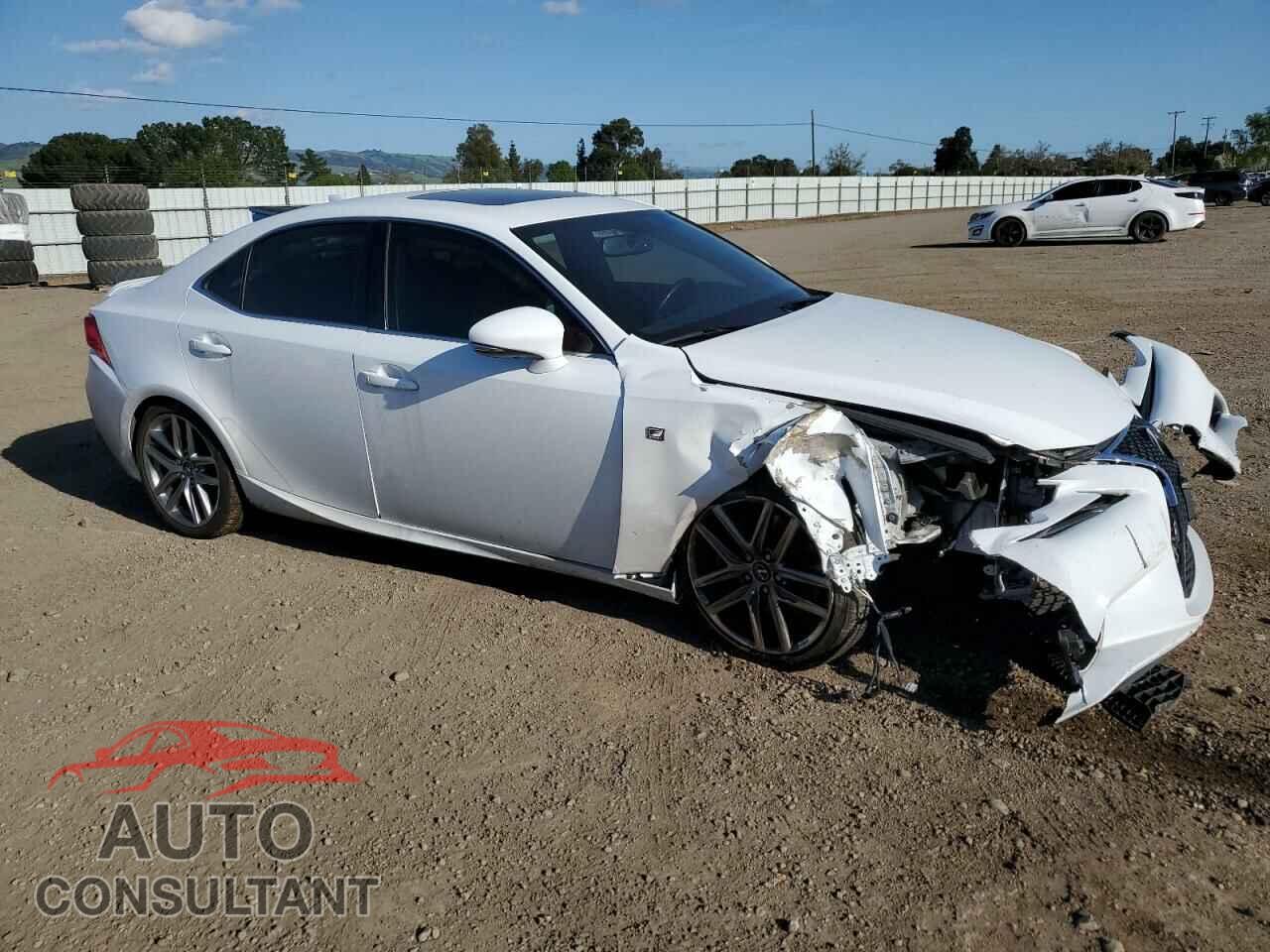 LEXUS IS 2016 - JTHBE1D24G5027435