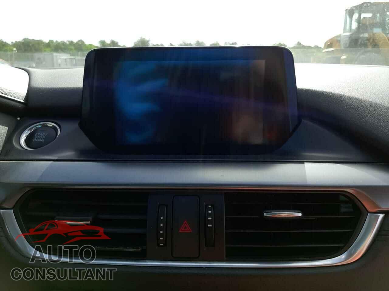 MAZDA 6 2017 - JM1GL1U55H1147289