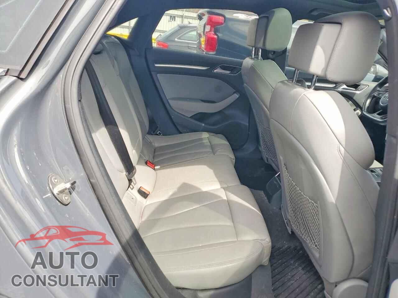 AUDI A3 2017 - WAUJ8GFF3H1012714